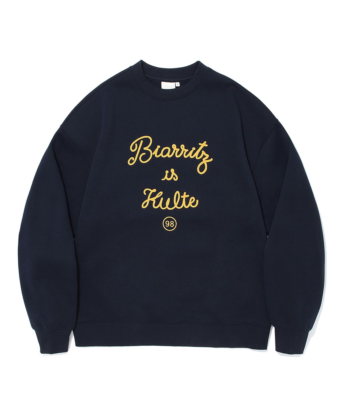 쿨트(KULTE) LETTERING CHAIN EMB CREWNECK_NAVY
