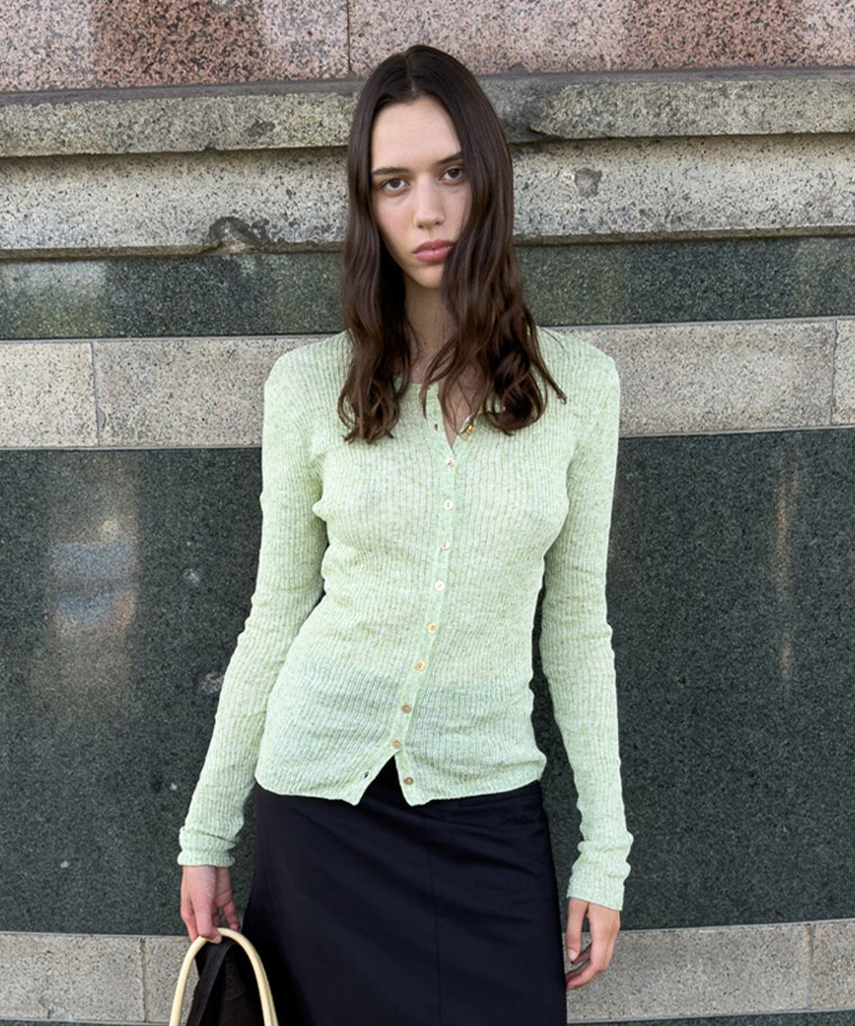 다이닛(DEINET) BUTTON POINT PLEATS CARDIGAN IN GREEN