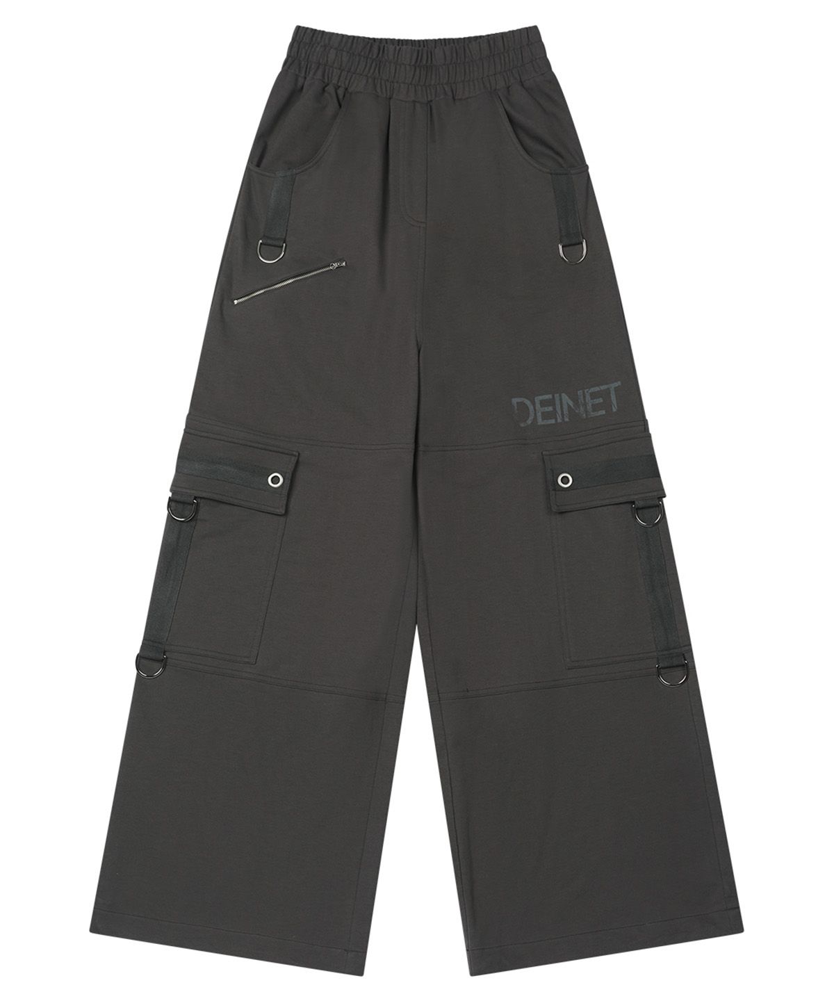 다이닛(DEINET) METAL DETAIL SWEAT PANTS IN CHARCOAL