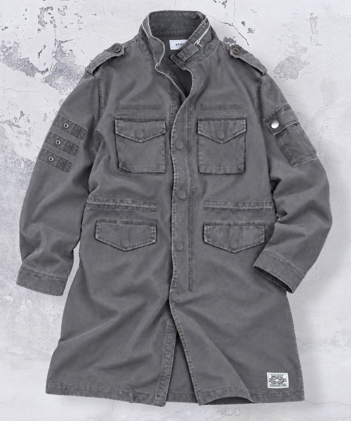 엑스톤즈(XTONZ) XJ143 밀리터리 빈티지 워싱 롱 M-65 필드 자켓 (CHARCOAL)