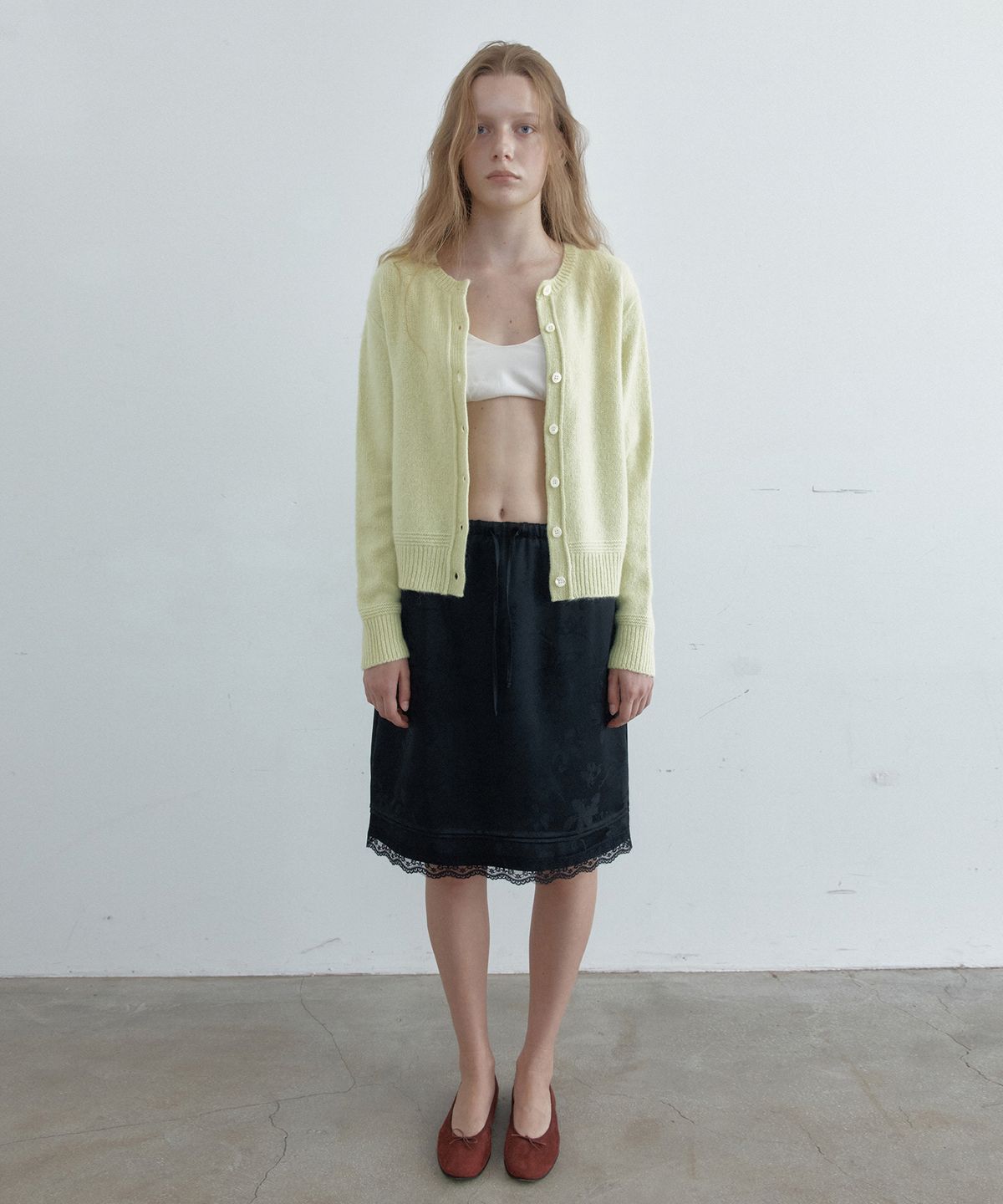 토아베(TOAVE) Windflower Midi Skirt (Black)