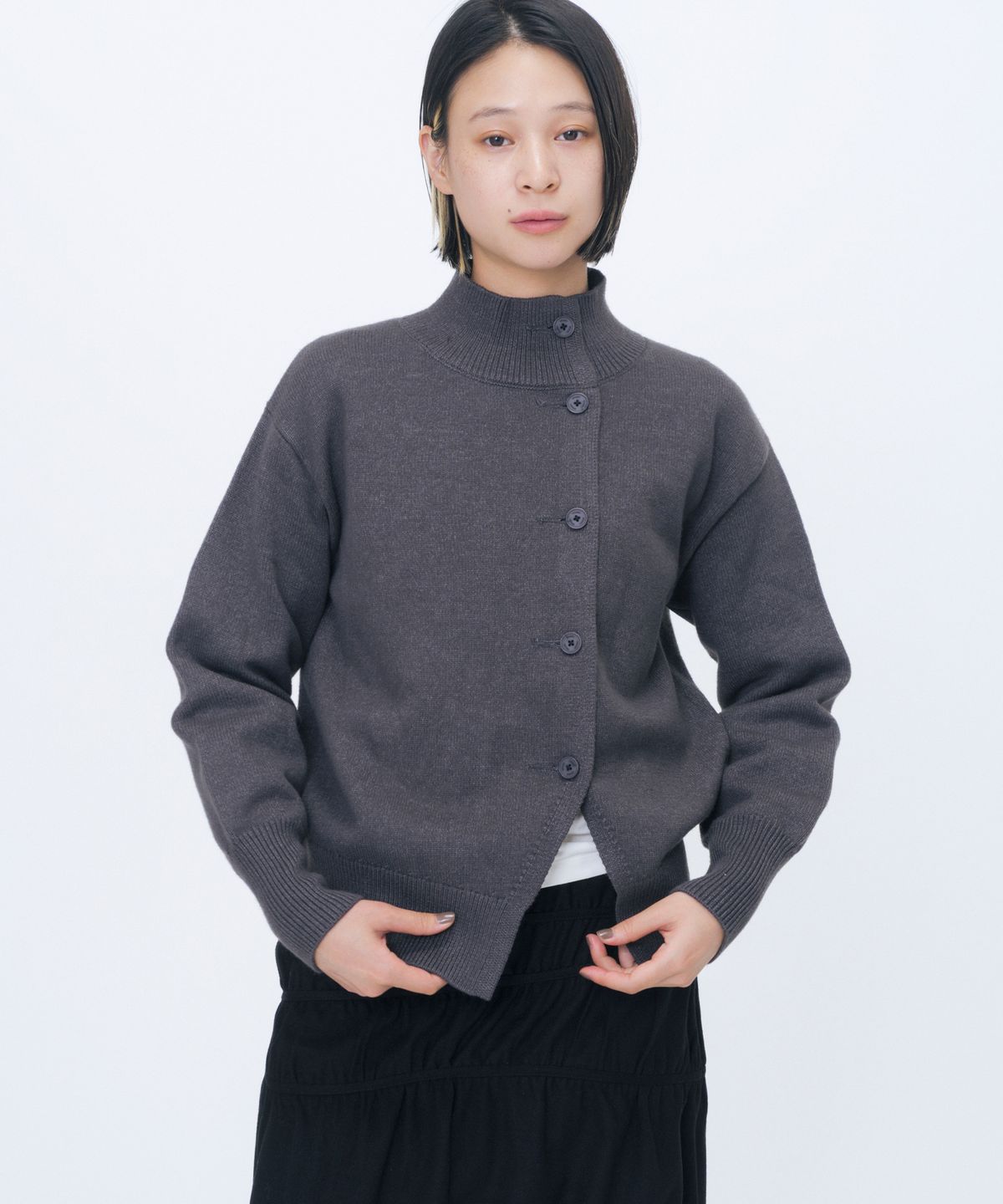 미세키서울(MISEKI SEOUL) High neck knit cardigan CHARCOAL