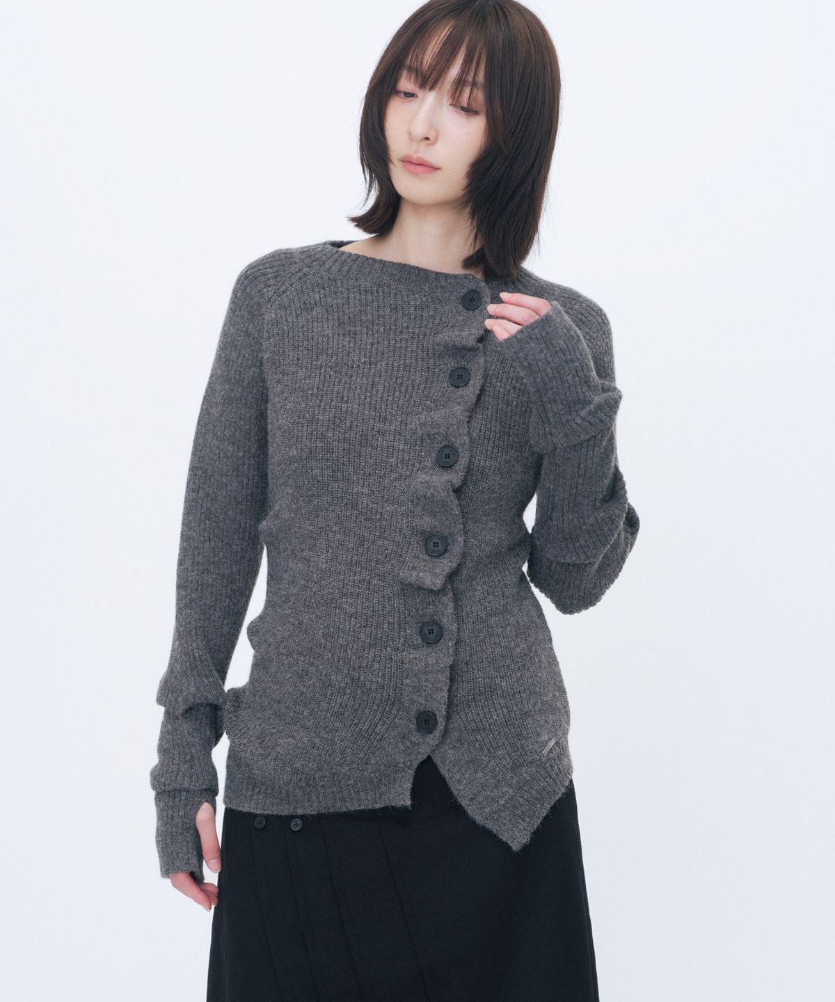 미세키서울(MISEKI SEOUL) Unbalanced cowl button knit CHARCOAL