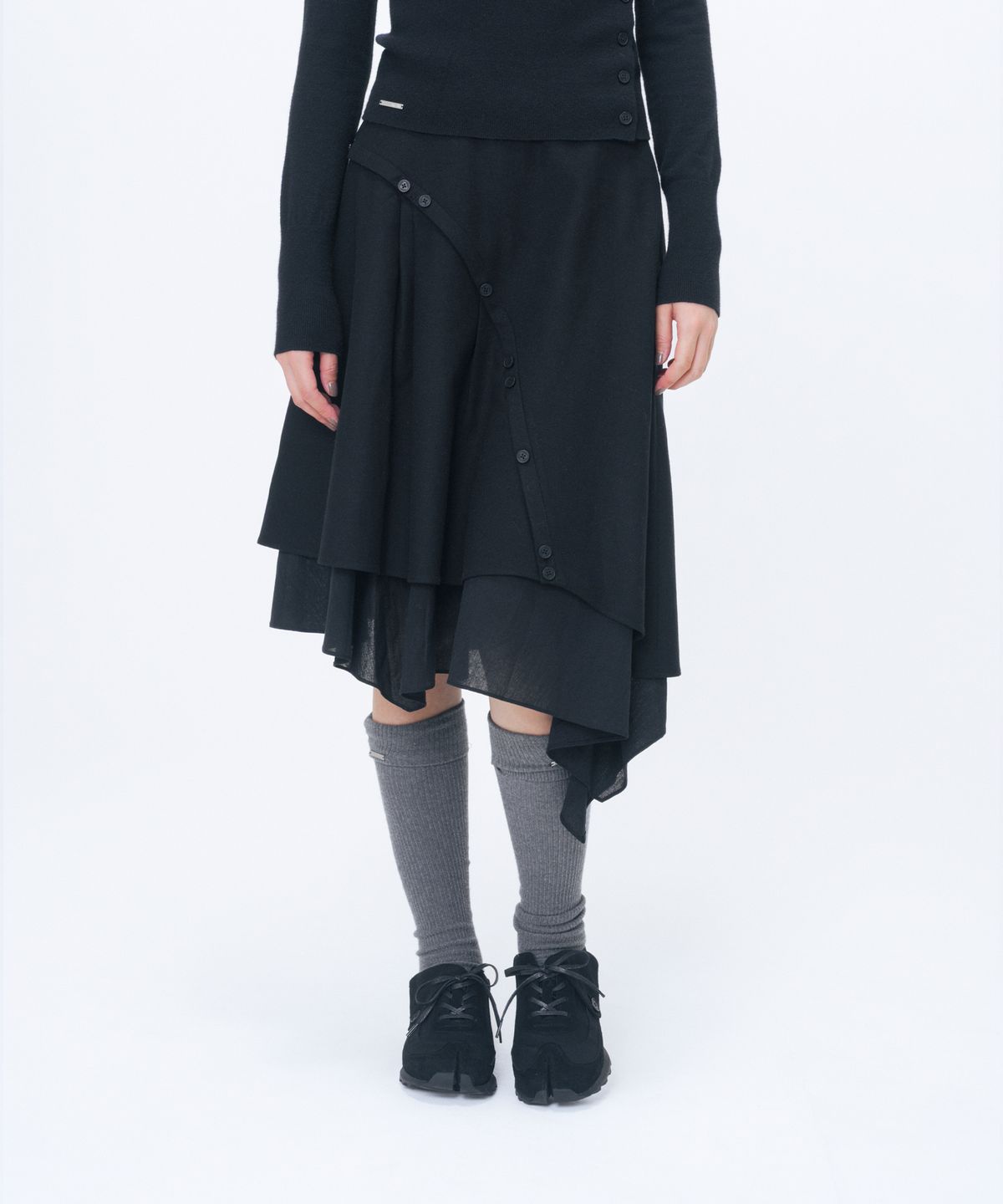 미세키서울(MISEKI SEOUL) Asymmetric line draped skirt BLACK