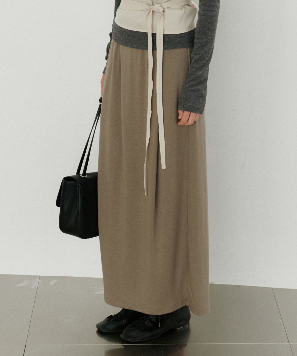 Back wrap long skirt