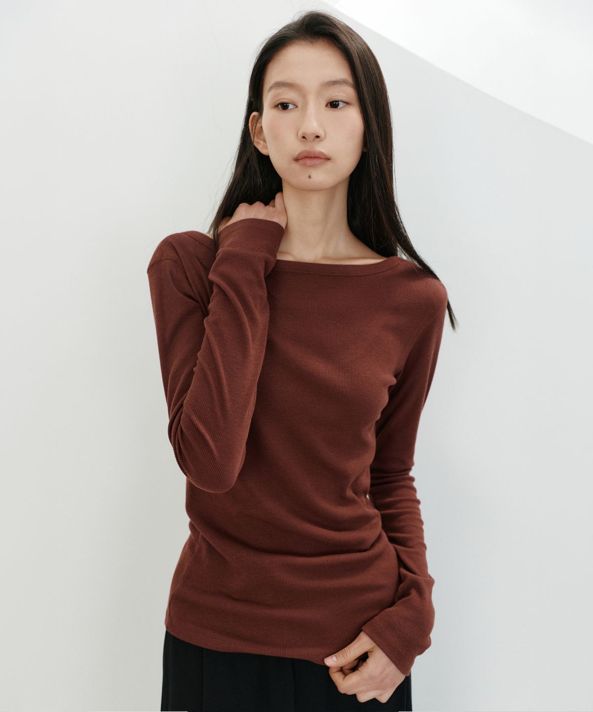 유라고(URAGO) Back U-neck ribbed t-shirt_3colors