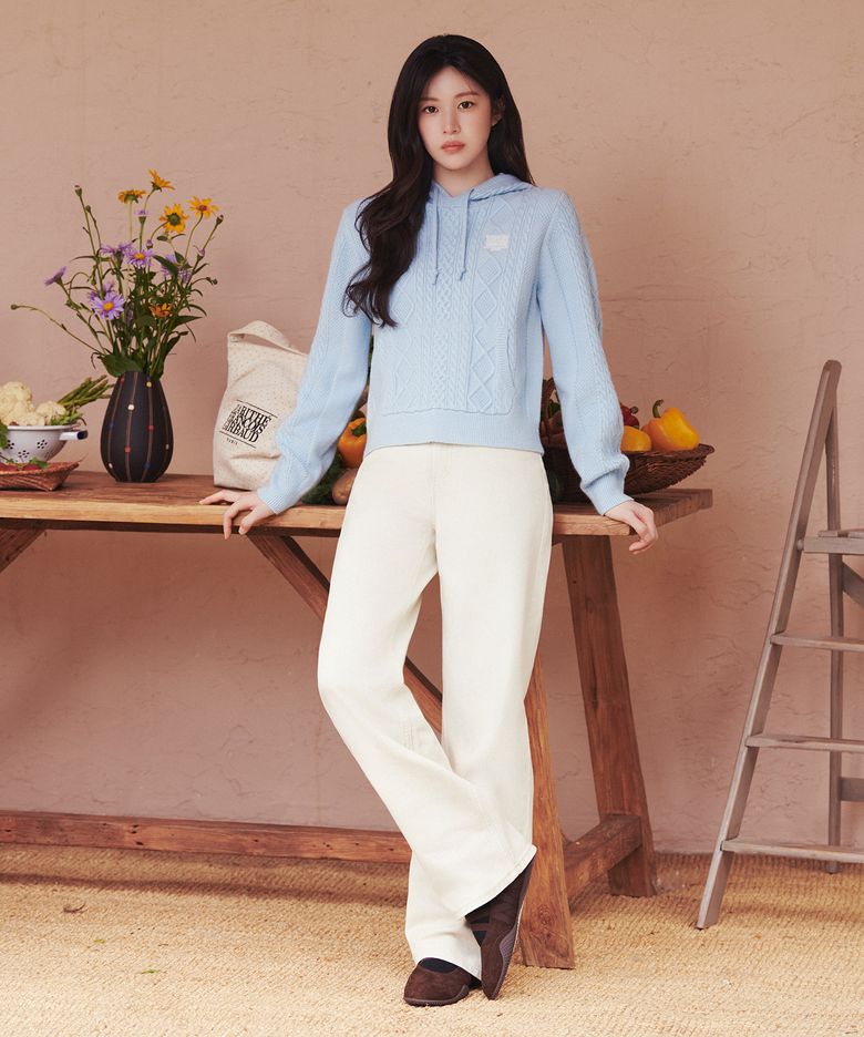 [고윤정 착용] W STRAIGHT DENIM PANTS cream