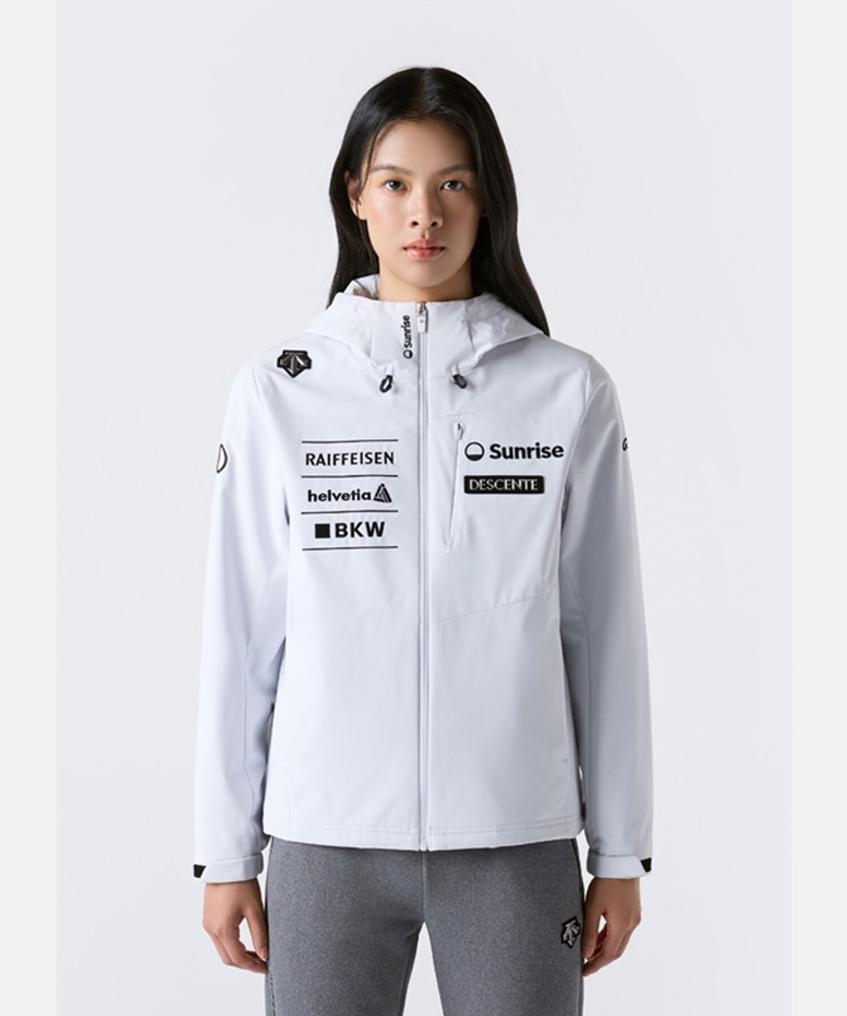 데상트(DESCENTE) 스위스 스키 우븐 2LAYER 바람막이 자켓 그레이 SR423SJKO1