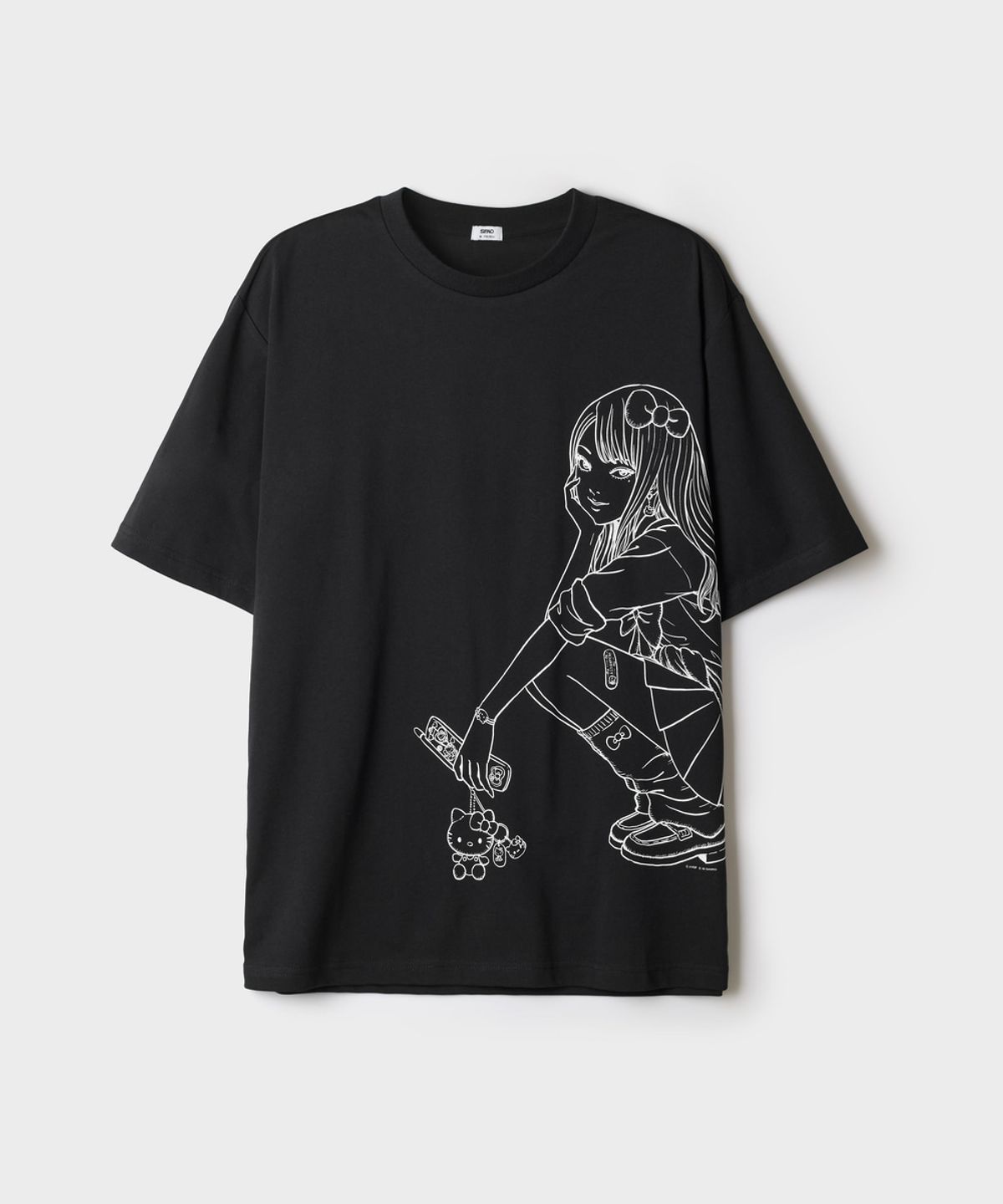 스파오(SPAO) [산리오X이토준지] 반팔 티셔츠(Black)_SPRLG49U04