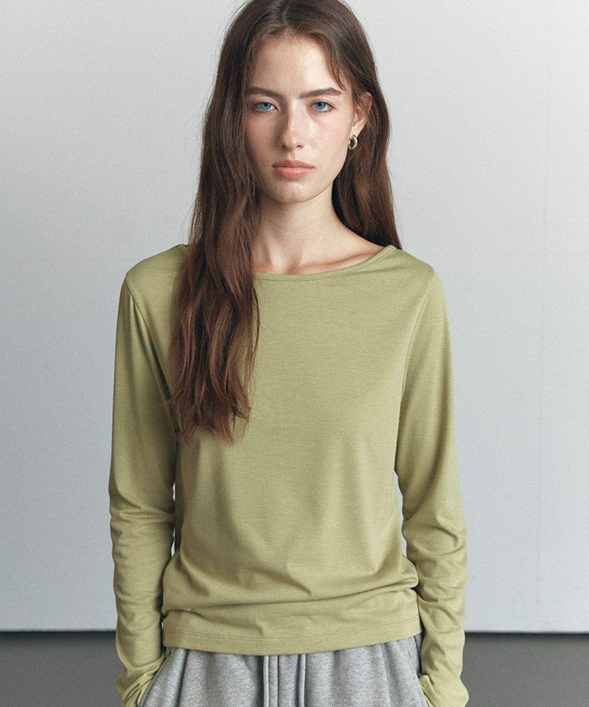 노운베러(KNOWNBETTER) Soft basic longsleeve T-shirt [KNFW06TS14]_Olive