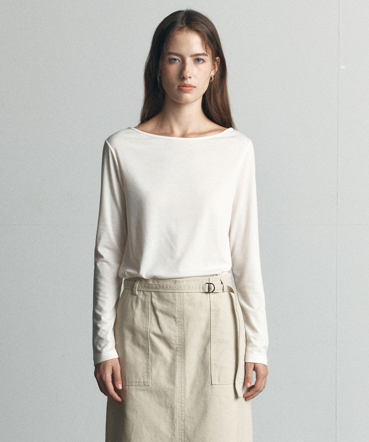 노운베러(KNOWNBETTER) Soft basic longsleeve T-shirt [KNFW06TS11]_Ivory