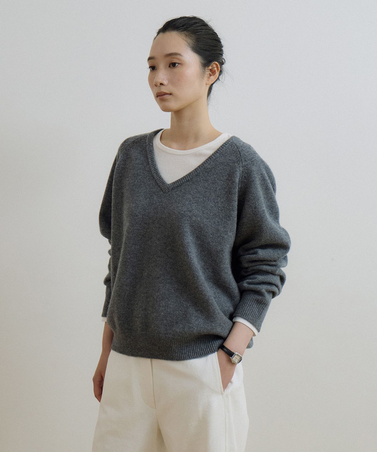 링서울(LINGSEOUL) deep v-neck wool knit-gray