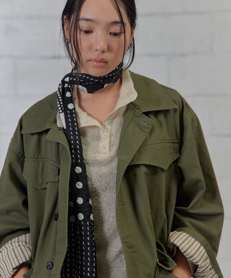embossed mono dot scarf (BK)