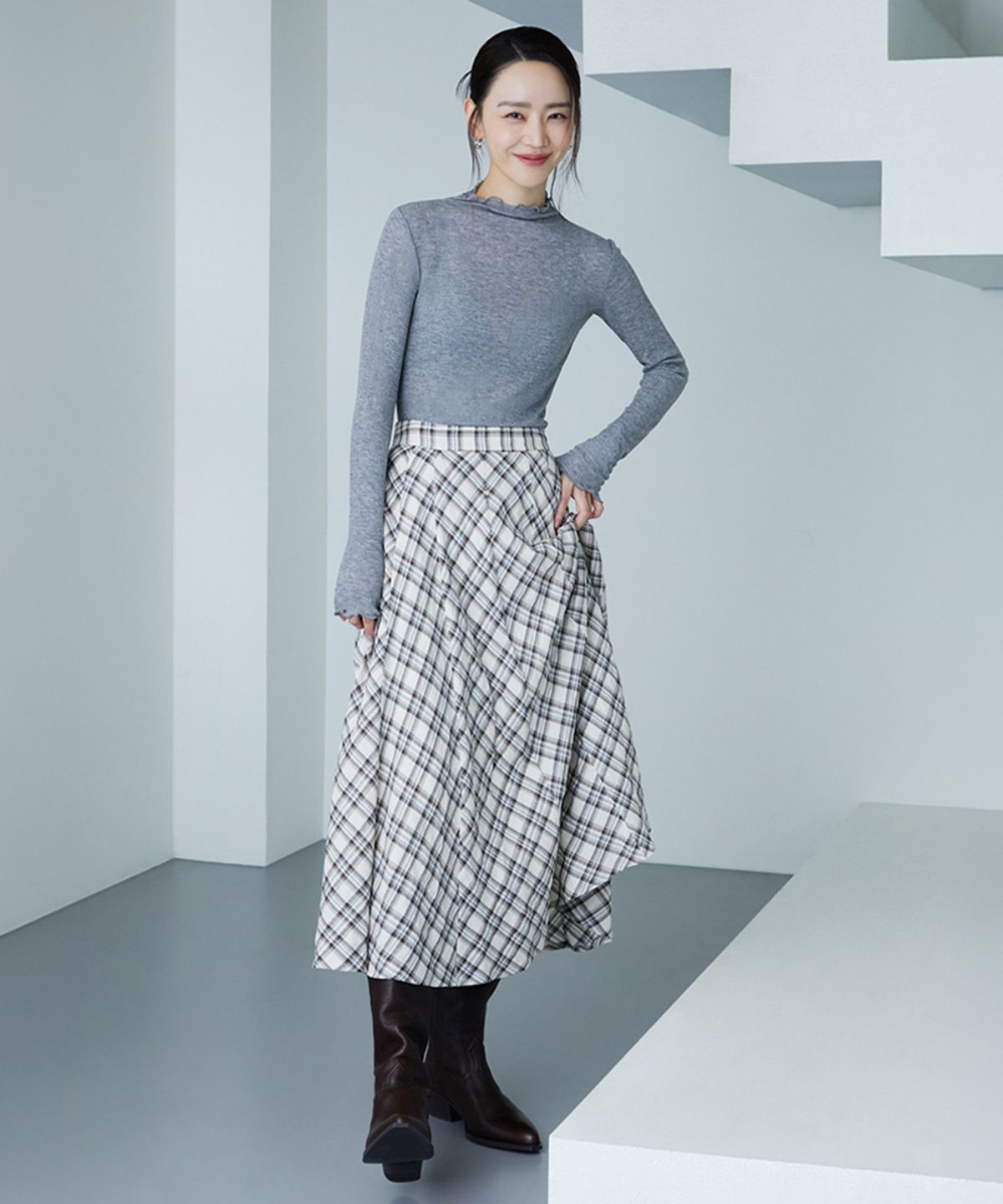 더엣지(THEATG) 26FW 어텀 체크스커트