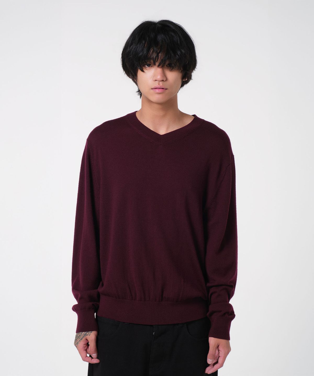 다이브인(DIVEIN) LOOSED FINE WOOL V-NECK KNIT (BURGUNDY)