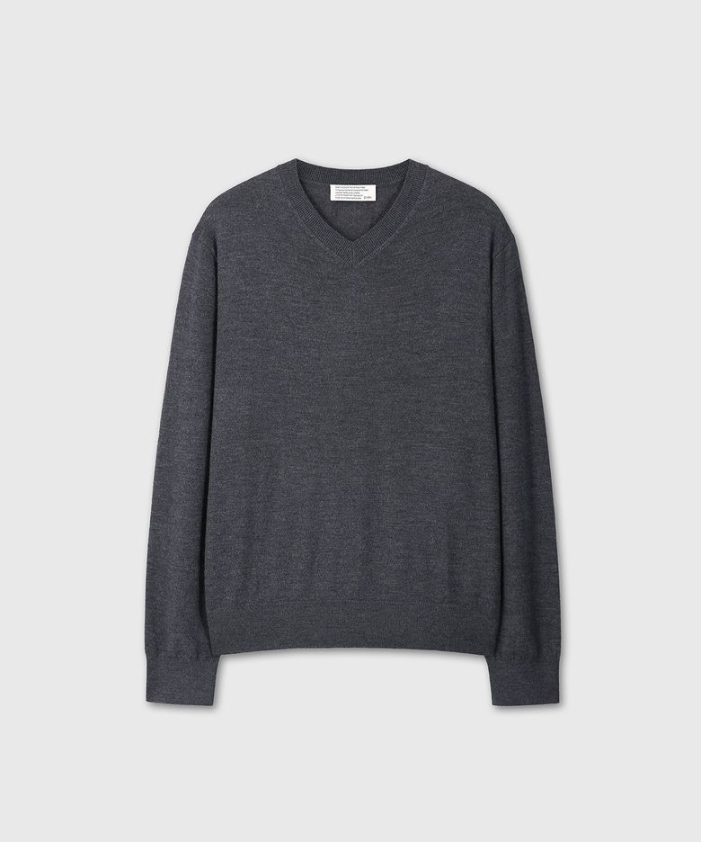 LOOSED FINE WOOL V-NECK KNIT (CHARCOAL)