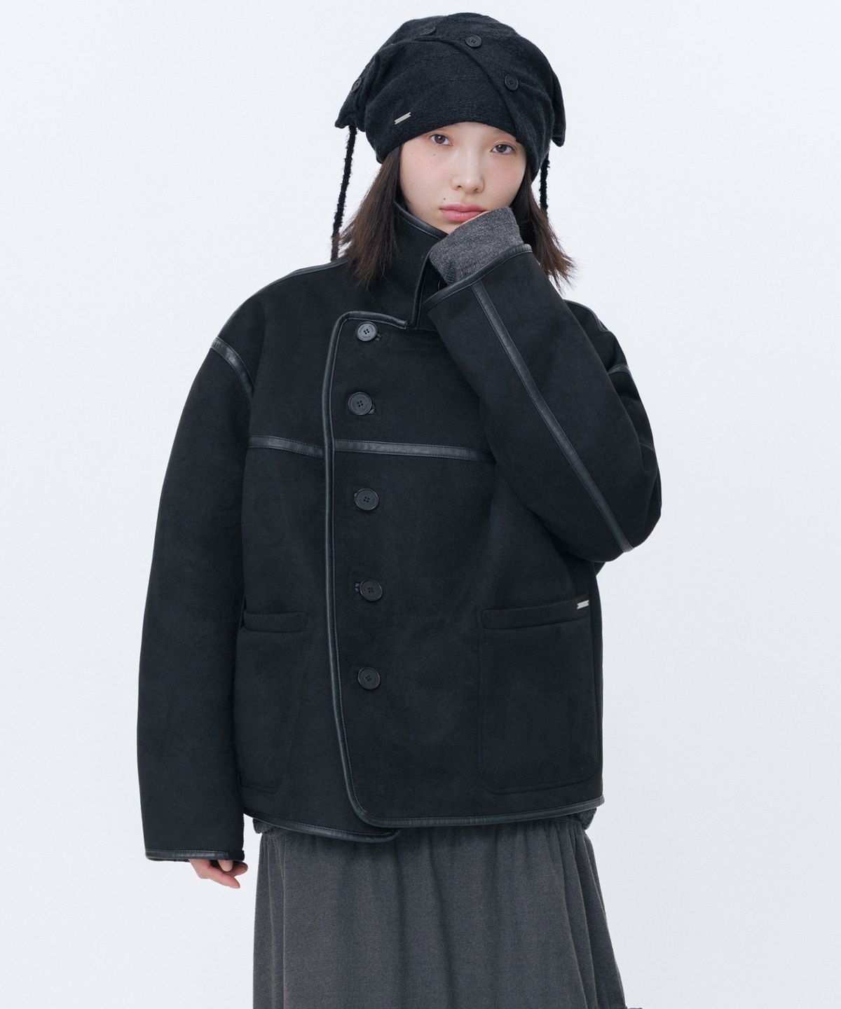 미세키서울(MISEKI SEOUL) Diagonal reversible shearing jacket BLACK