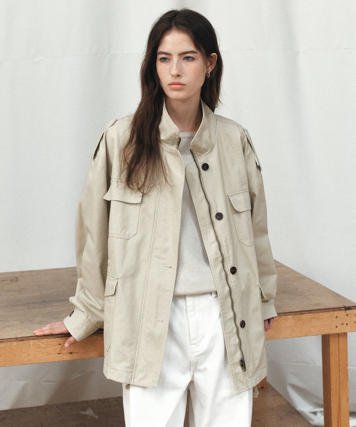 노운베러(KNOWNBETTER) High-neck field jumper [KNFW06JP04]_Beige