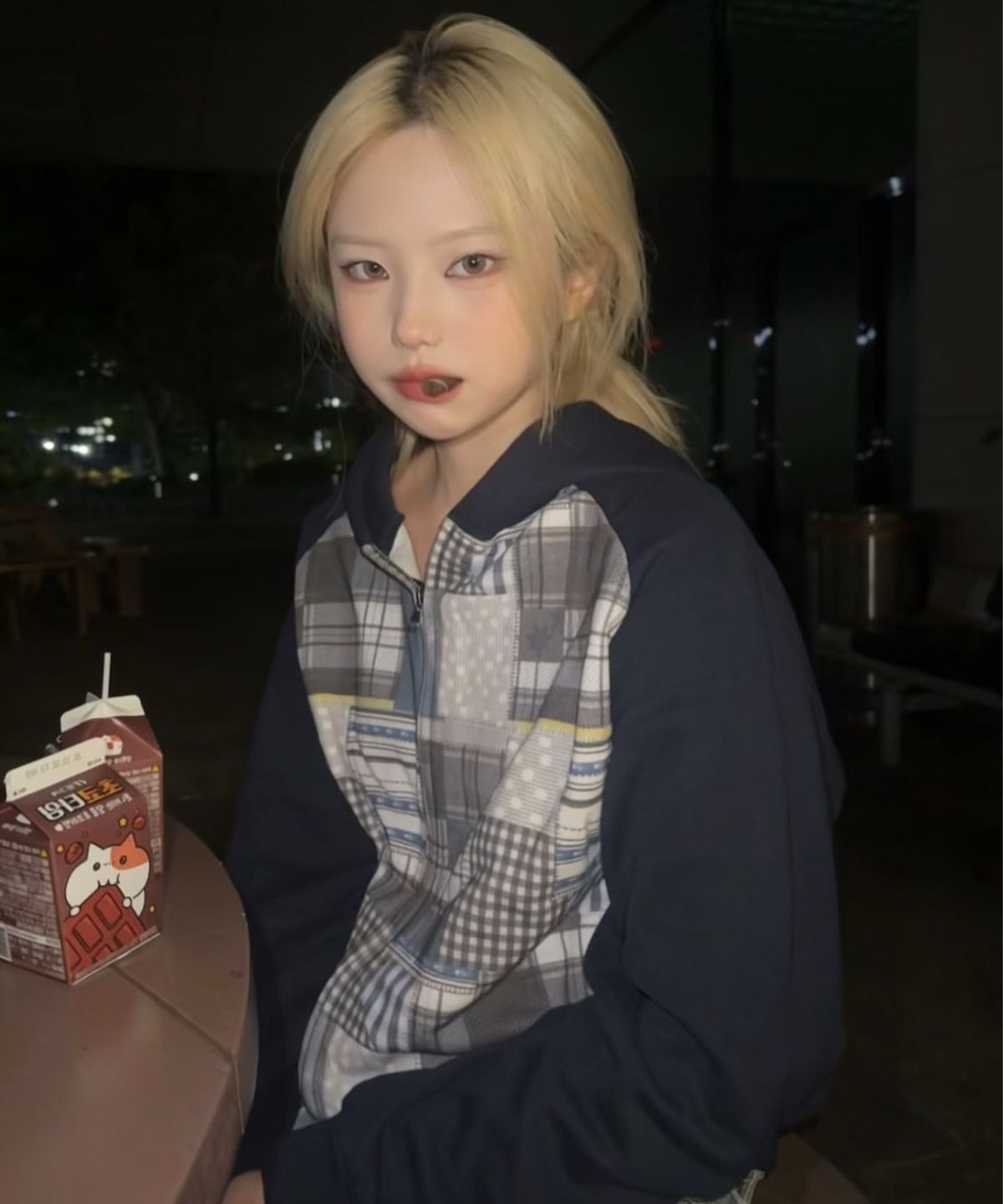 나이스고스트클럽(NICEGHOSTCLUB) PATCHWORK RAGLAN CROP HOODIE ZIP UP_NAVY(NG2GFUM490A)