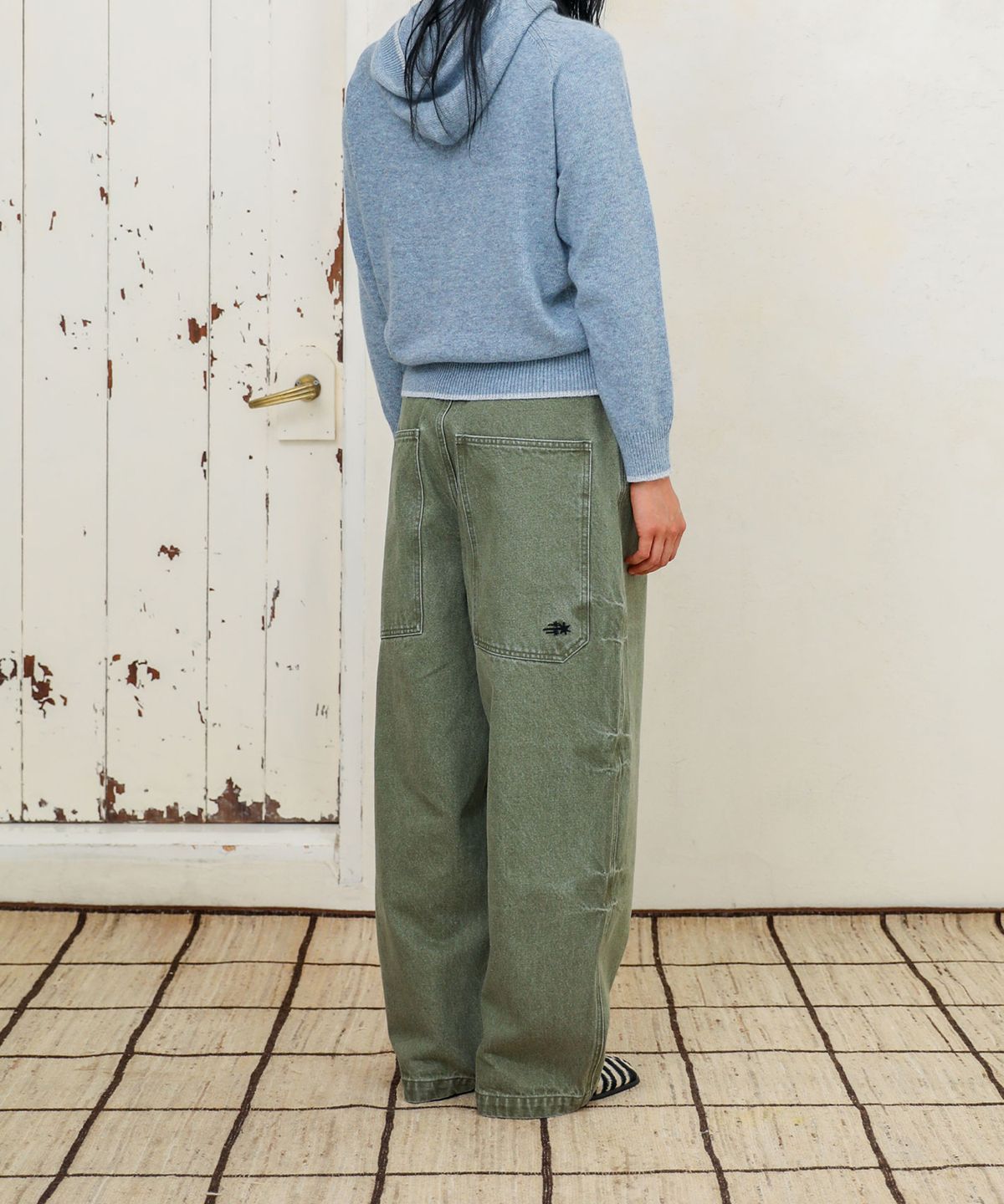 나이스고스트클럽(NICEGHOSTCLUB) BIG POCKET BALLOON DENIM PANTS_KHAKI(NG2GFUD110A)