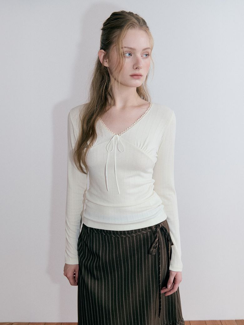 Lace V-Neck Ribbon T-Shirt, Cream