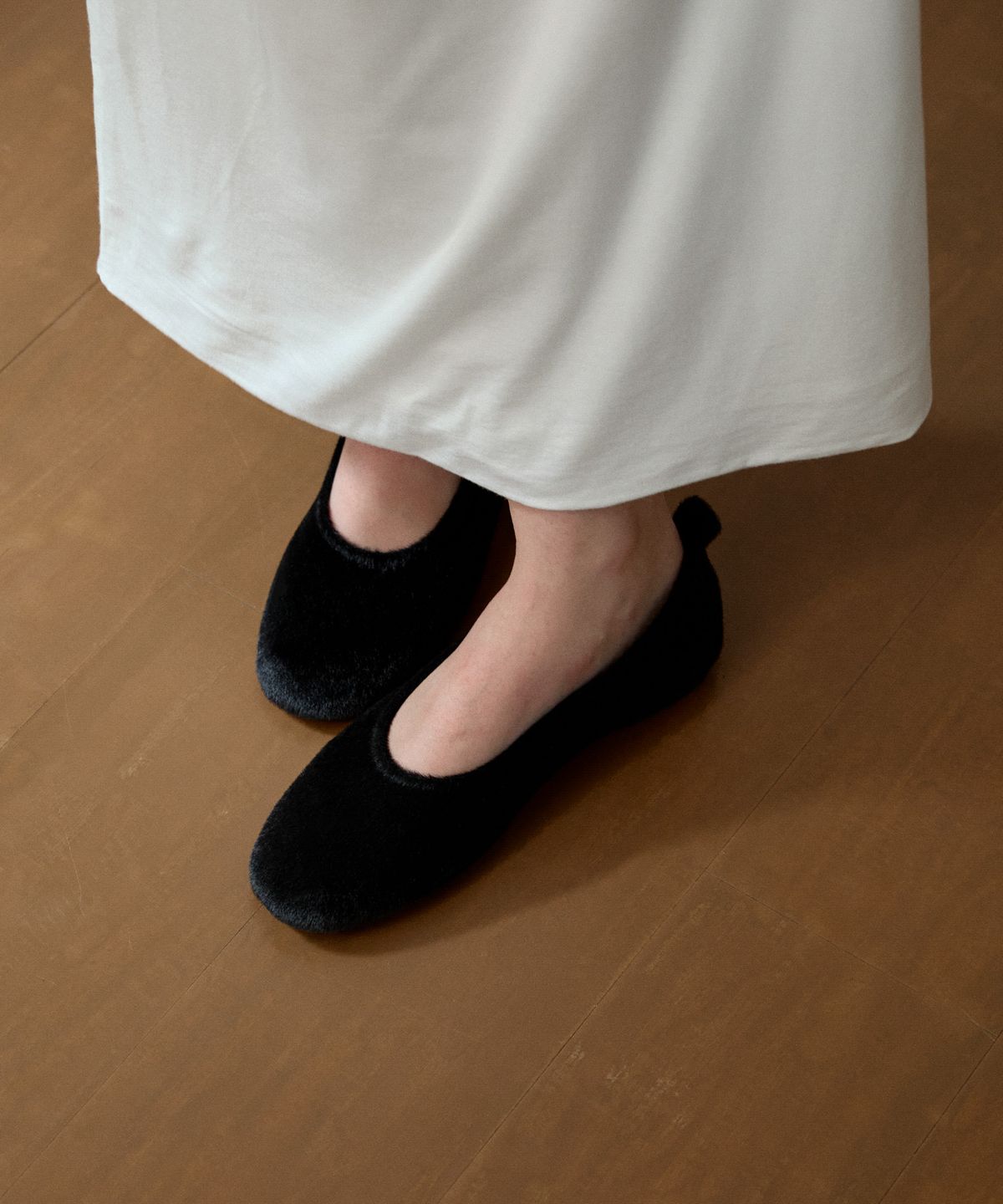 에퓨레(EPURE) LEVA Fur Round Flats (3color)