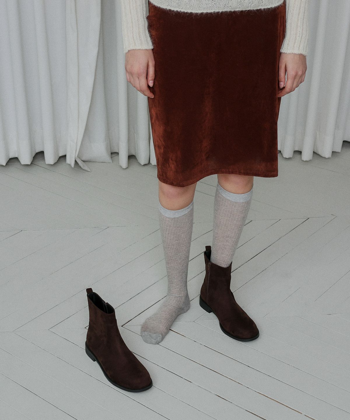 에퓨레(EPURE) RUAH Suede Ankle Boots (3color)