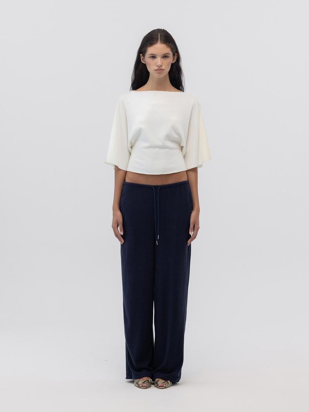 글로니(GLOWNY) SNUG TERRY STRING PANTS (NAVY)