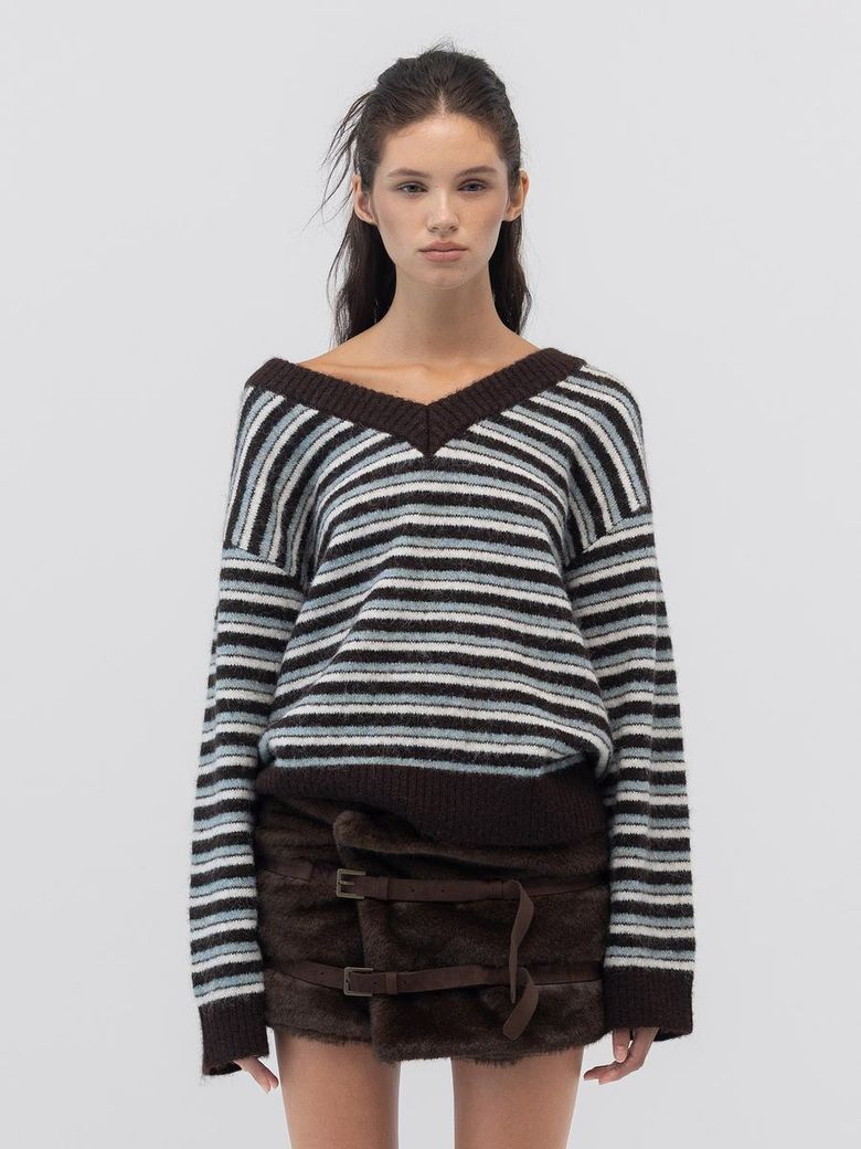 MELLOW V-NECK STRIPE KNIT (BROWN STRIPE)