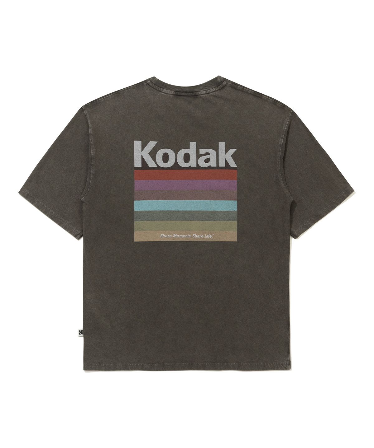 코닥(KODAK) 레인보우 스노우워싱 반팔 티셔츠 CHARCOAL