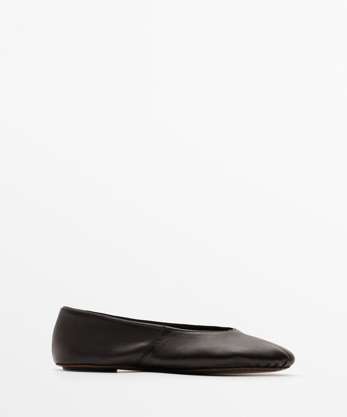 마시모두띠(MASSIMO DUTTI) 소프트 레더 발레리나 슈즈