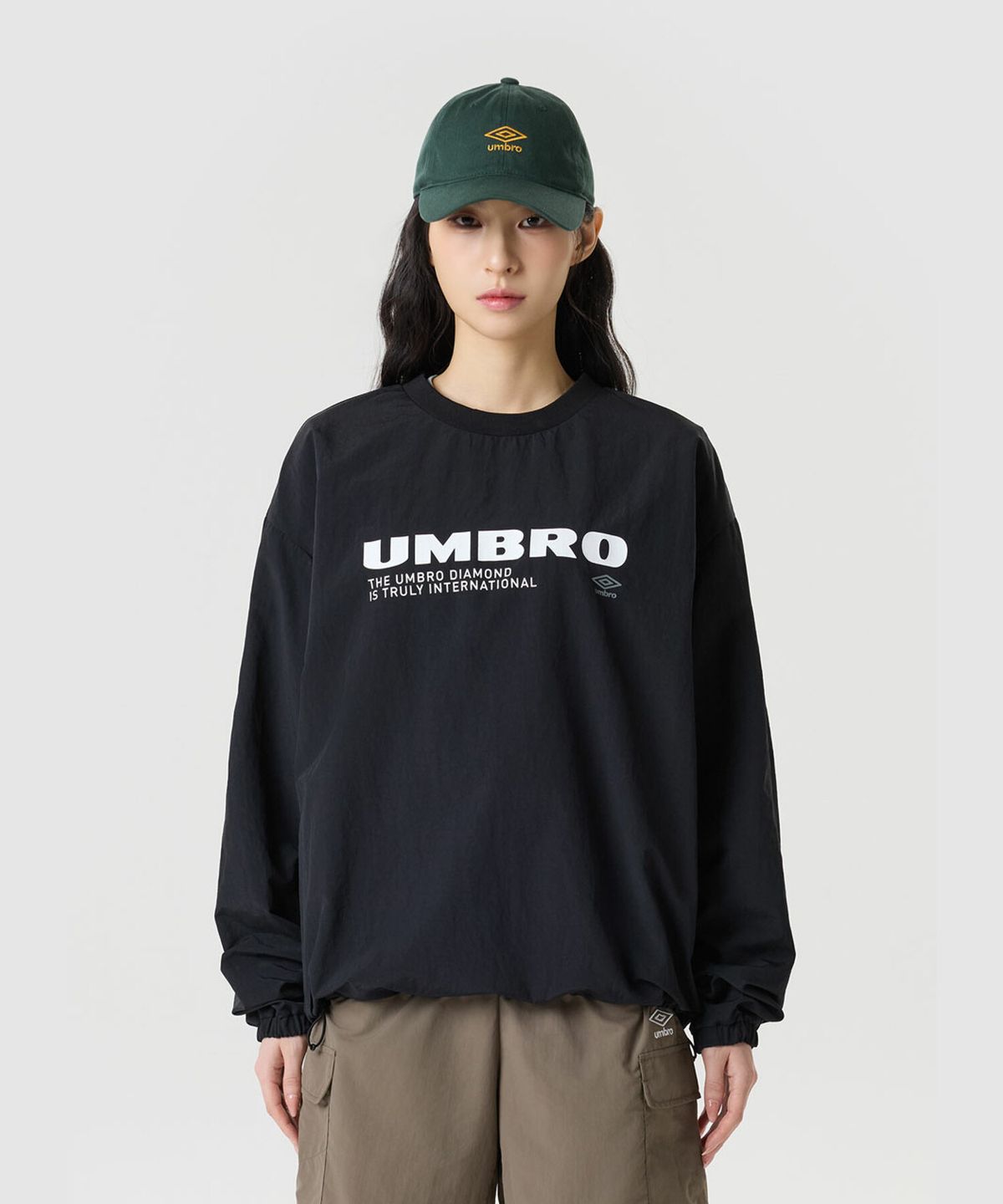 엄브로(UMBRO) 클래식 긴팔 피스테 블랙 UR321CWT93