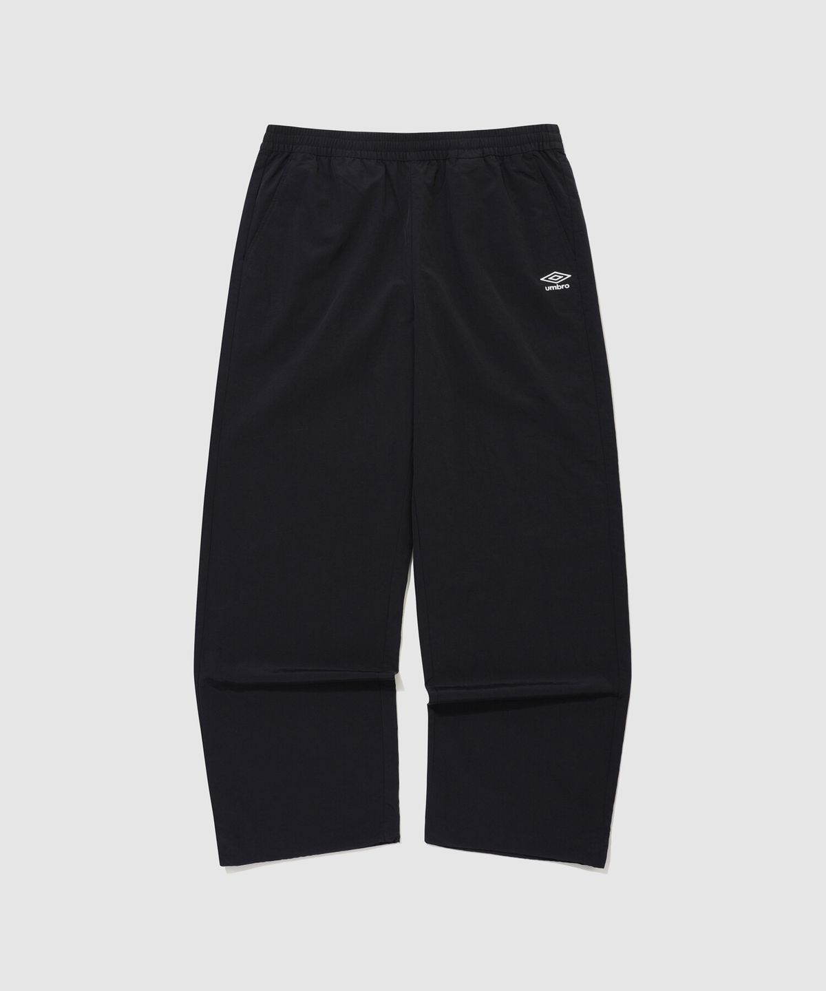 엄브로(UMBRO) 클래식 우븐 조거 & 스트레이트 2WAY 팬츠 블랙 UR323CPT93