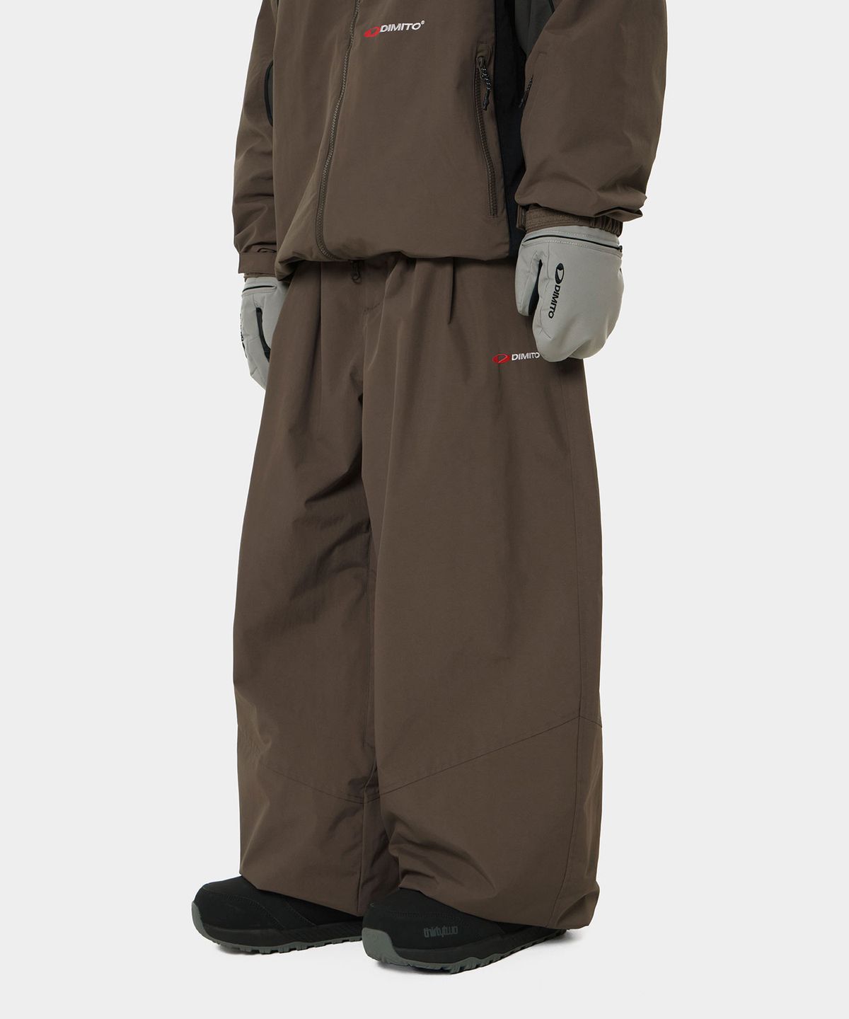 디미토(DIMITO) 26 AIR FORCE BANDED PANTS (WIDE FIT LV.2) DEEP BROWN