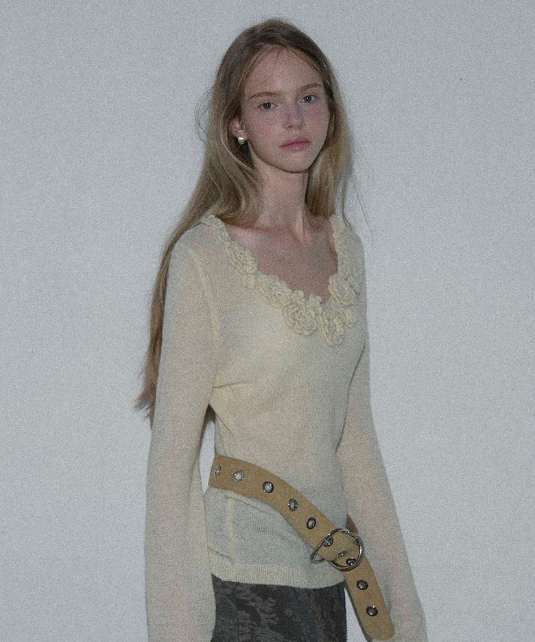 CORSAGE MIX PULLOVER (CREAM)