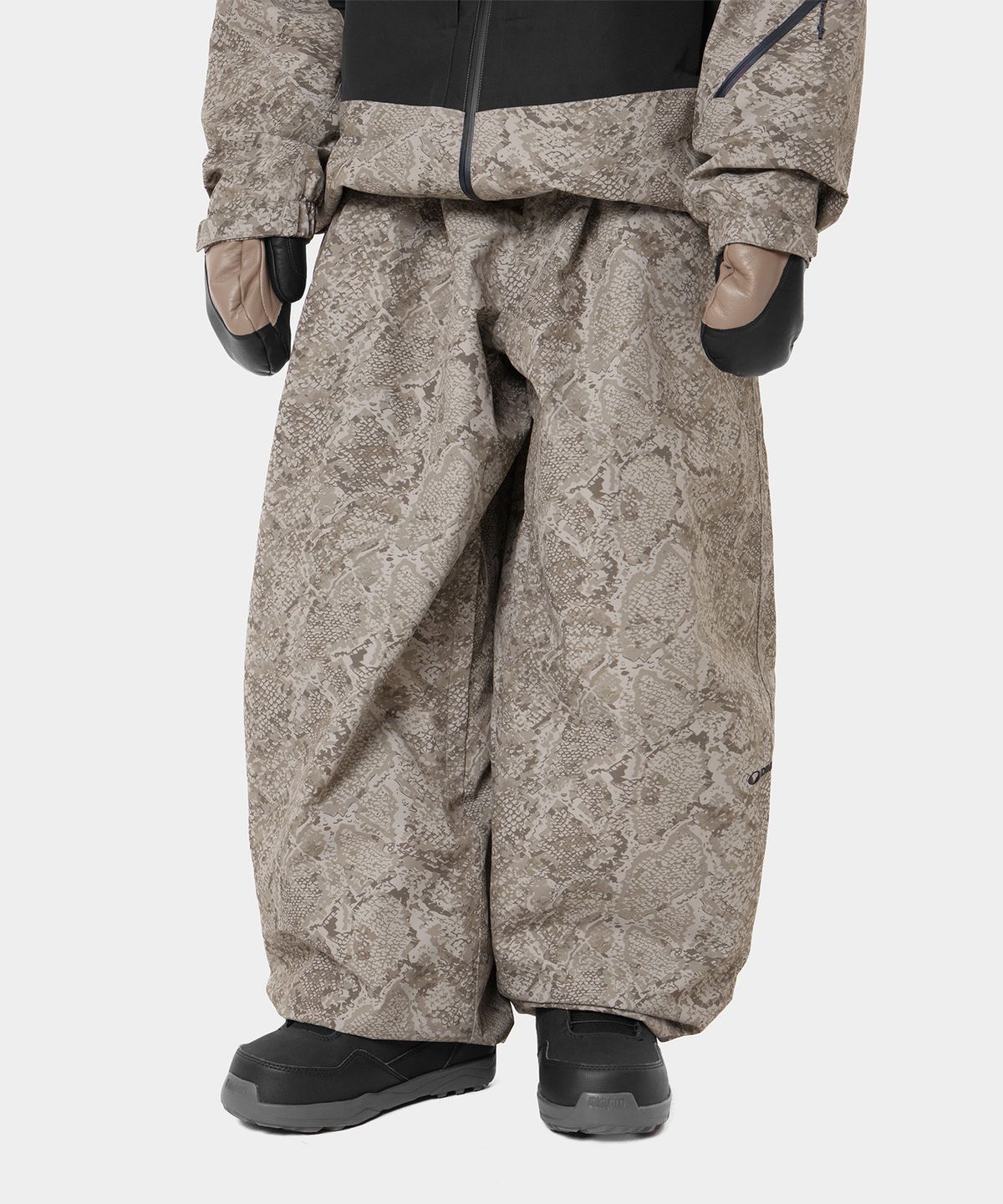 디미토(DIMITO) BANDED WIDE PANTS (WIDE FIT LV.2) DESERT SNAKE