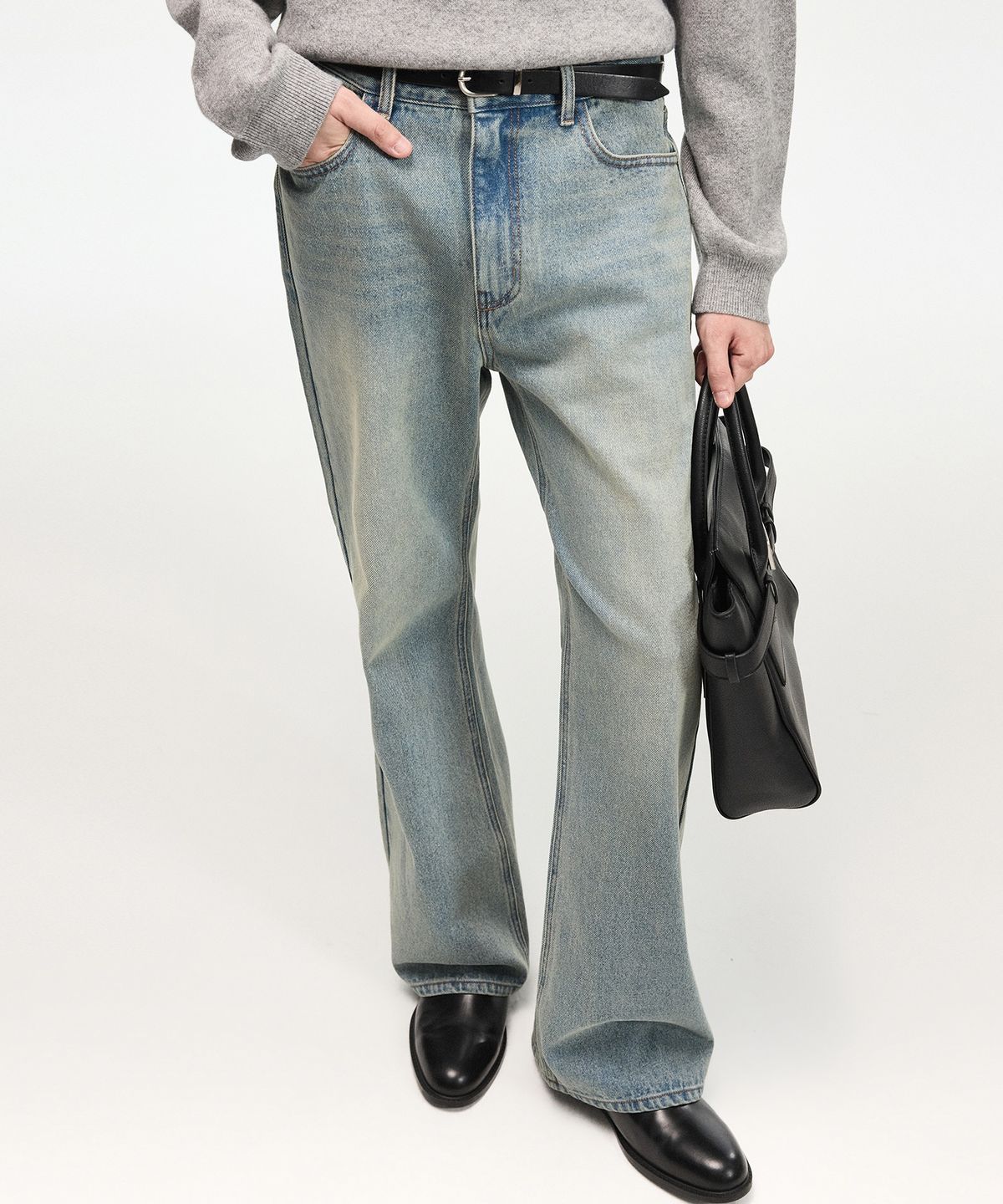 티엔지티(TNGT) Flared Denim Pants (Washed Blue) TNPA6F110B2