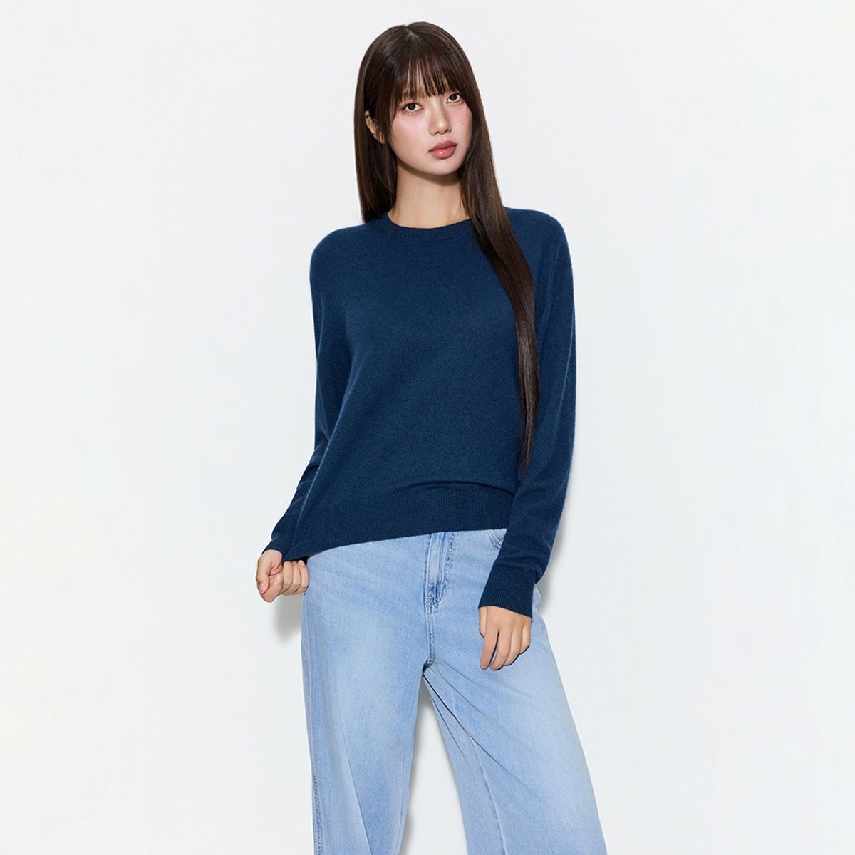 미쏘(MIXXO) [에센셜] 캐시미어블렌드 라운드넥 니트_MIWKAGT10T