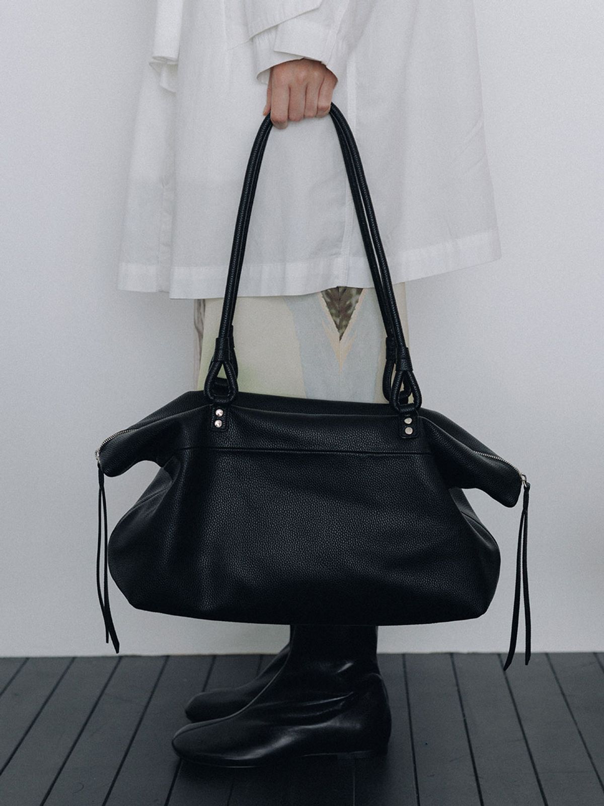 루에브르(LOEUVRE) Delier Shoulder Large FA6AB380-FH