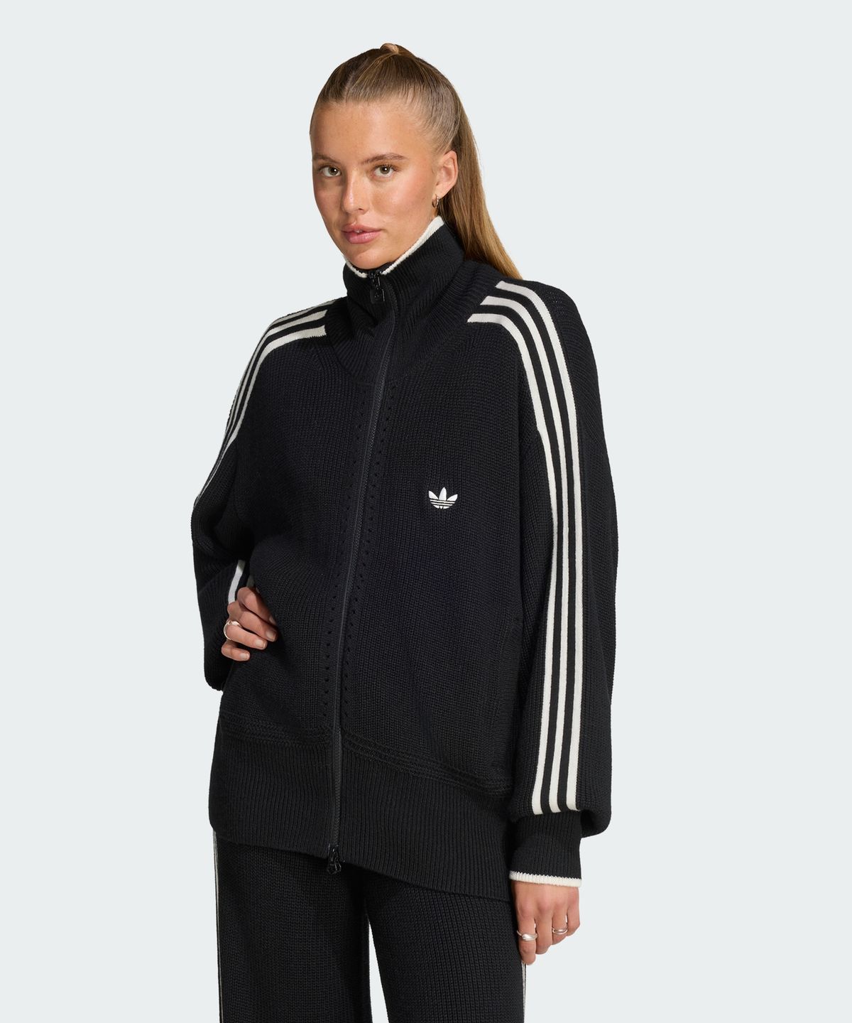 아디다스(ADIDAS) 파이어버드 청키 니트 트랙탑 KQ5834