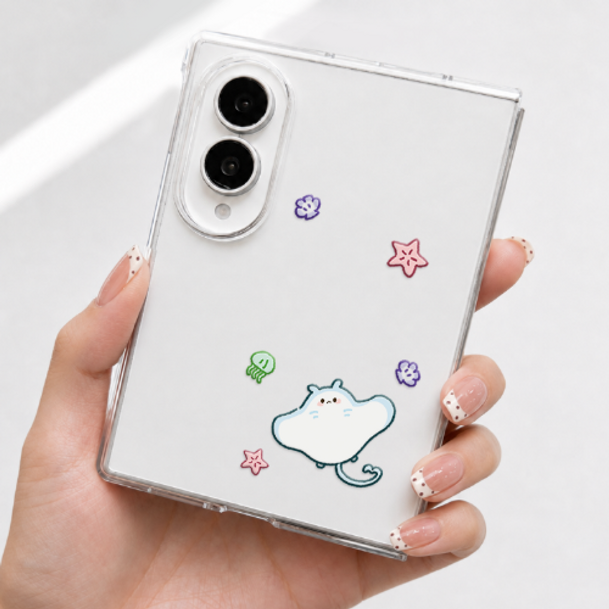 이레케이스앤굿즈(IRECASEGOODS) 아기가오리 고양이  갤럭시 Z 폴드8 와이드 울트라 투명 하드케이스