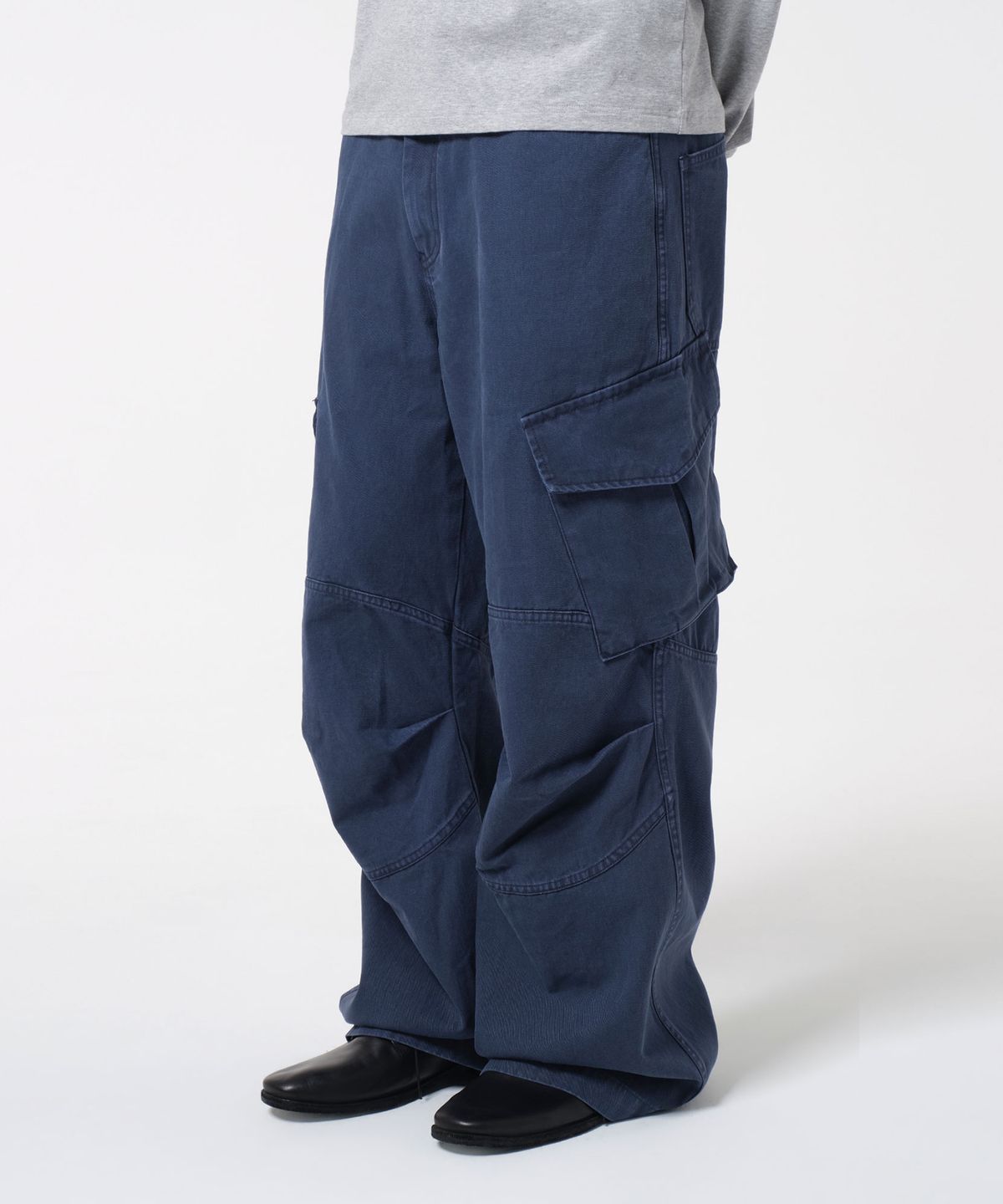 다이브인(DIVEIN) [DIVEIN X 무민서] WASHED VERN CARGO PANTS (BLUE)