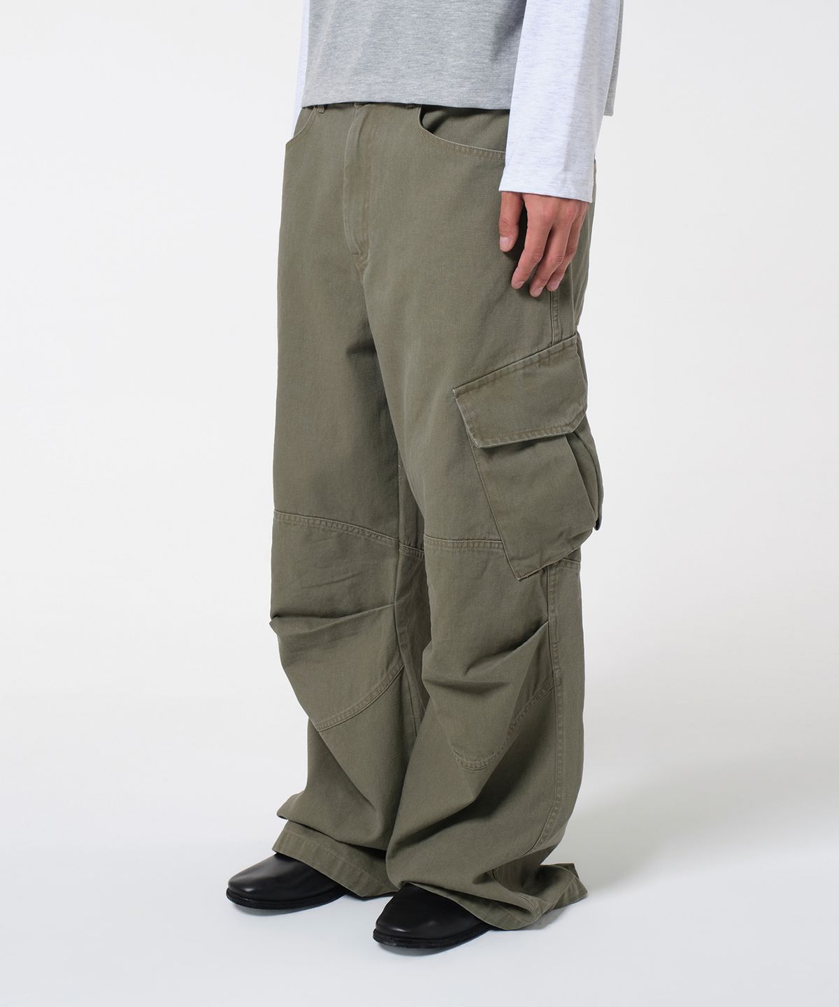 다이브인(DIVEIN) [DIVEIN X 무민서] WASHED VERN CARGO PANTS (KHAKI)