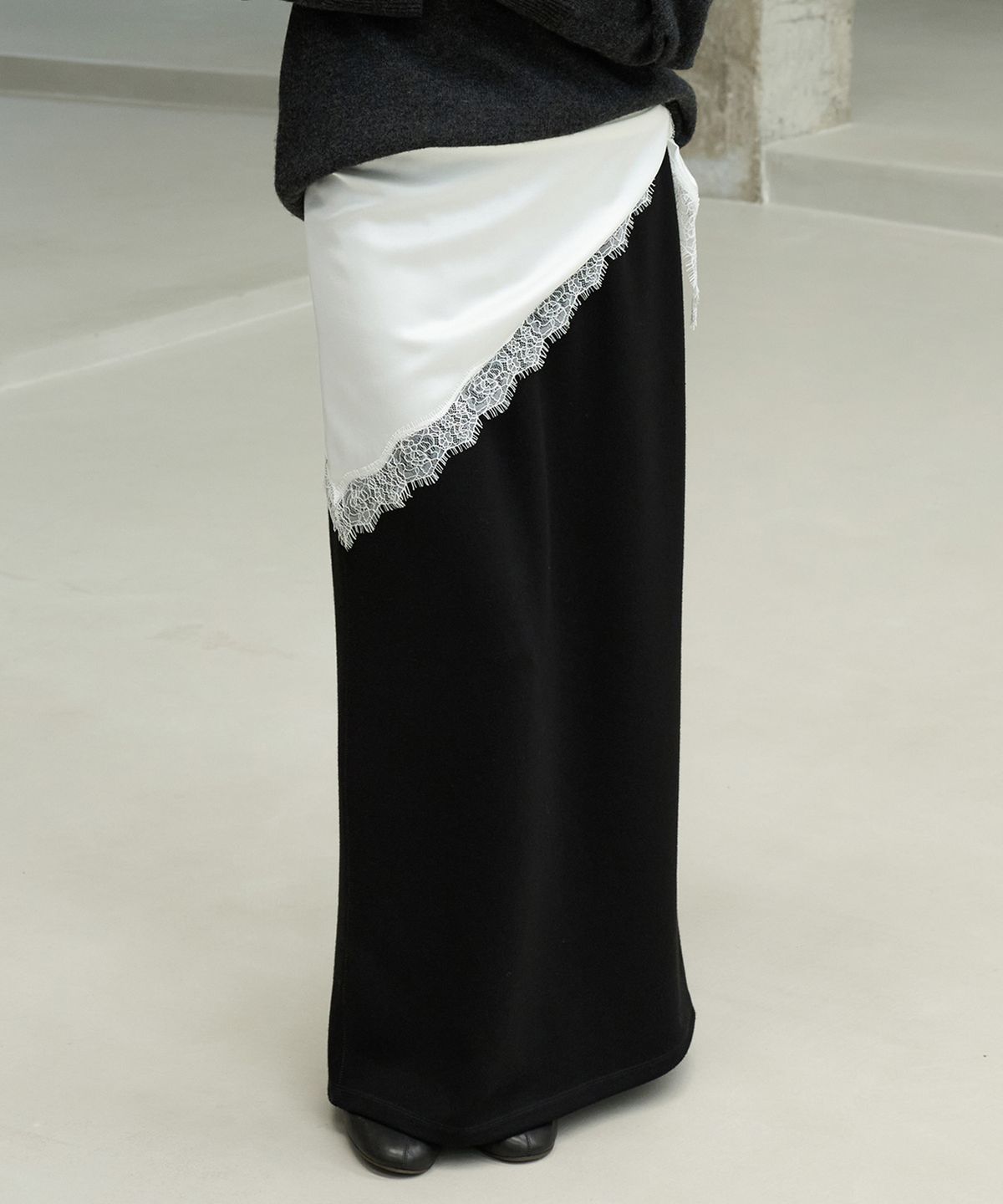 르바(LEVAR) Lace Layered Scarf - White