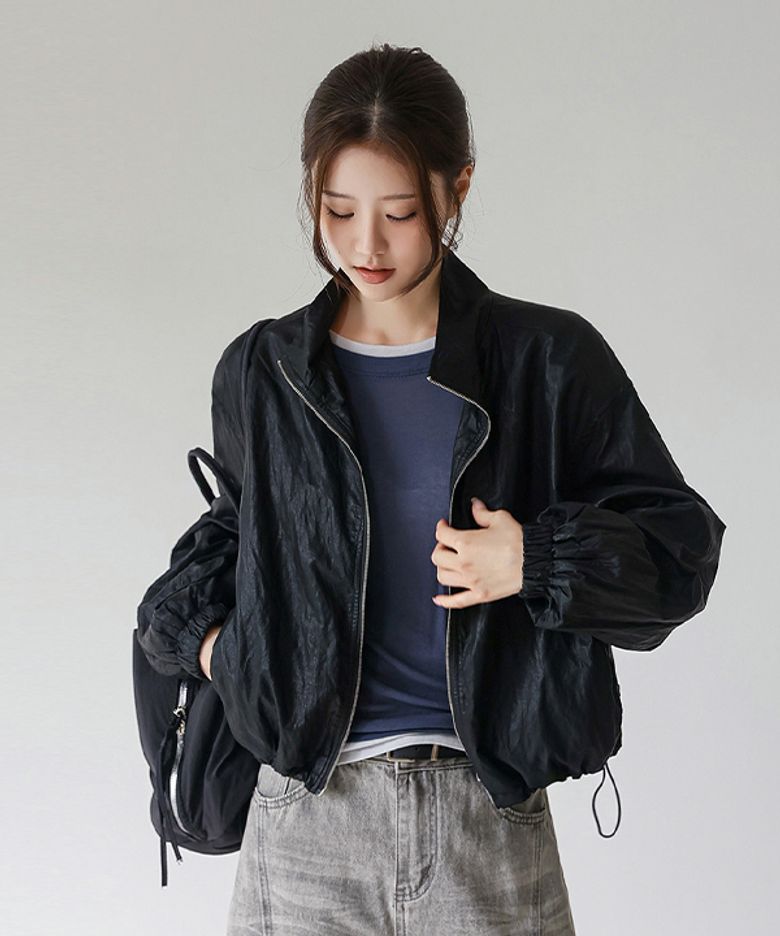 로웰리 스트링 신세틱 레더 점퍼_F6F557JP