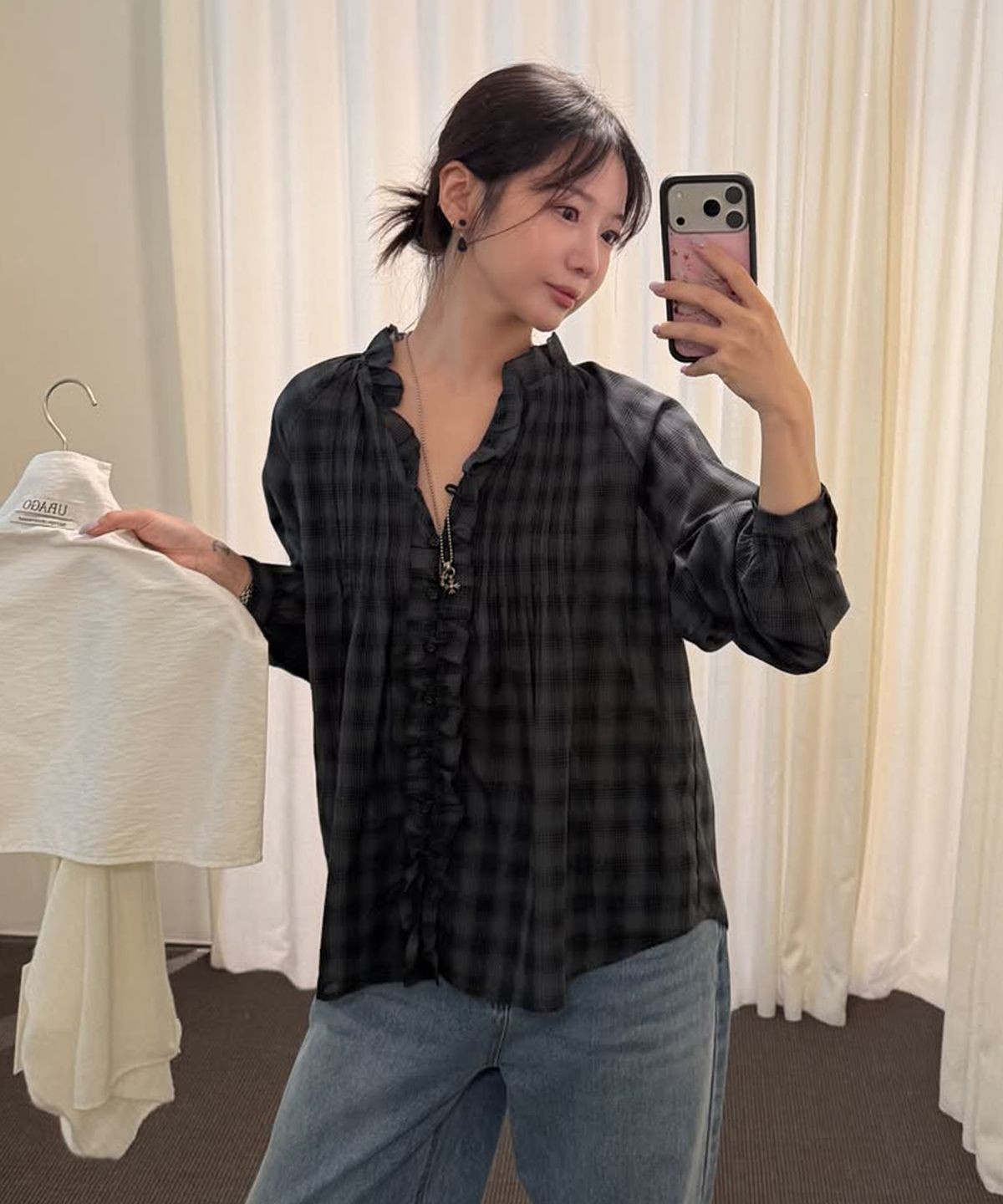 유라고(URAGO) Check frill pintuck blouse_2colors