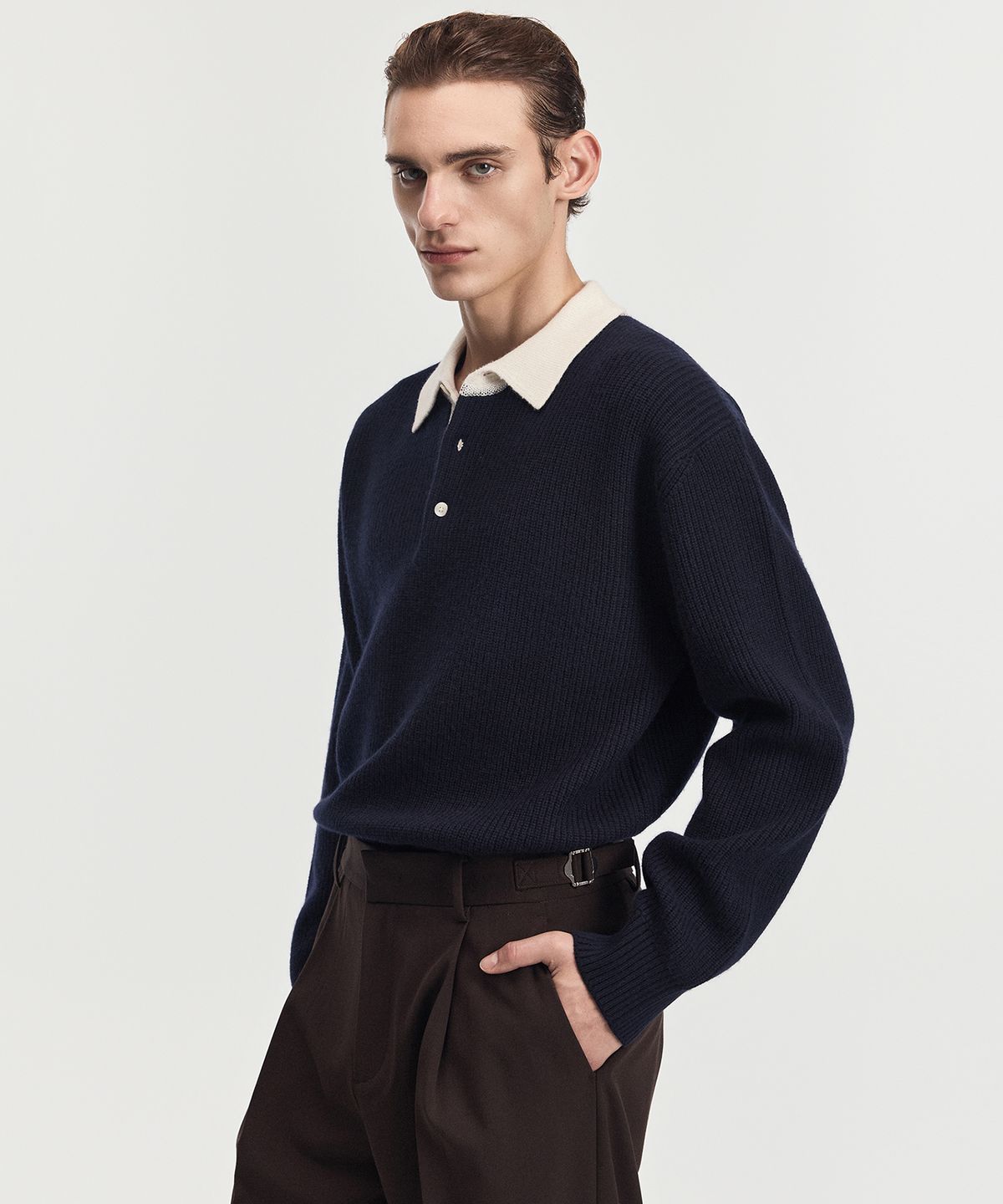 티엔지티(TNGT) Cashmere Blended Oversize Rugby Polo Knit Top (Midnight Black) TNSW6F111BK