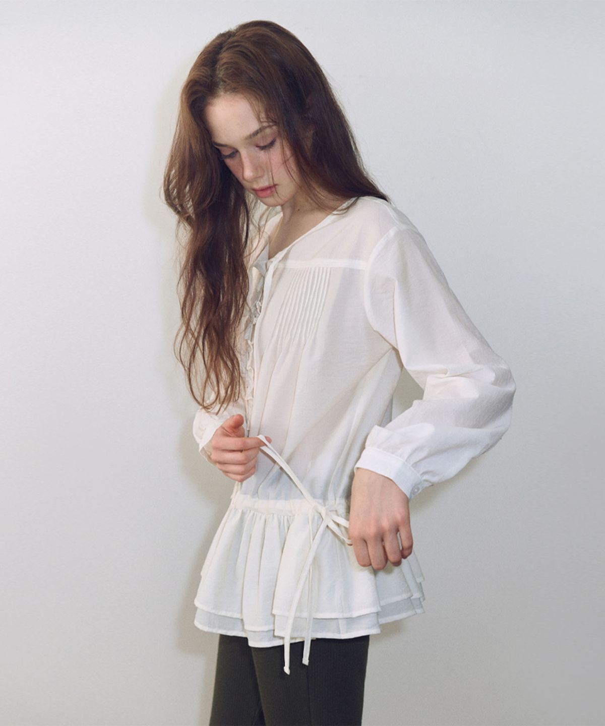 에트몽(ETMON) Pintuck String Frill Blouse, Ivory
