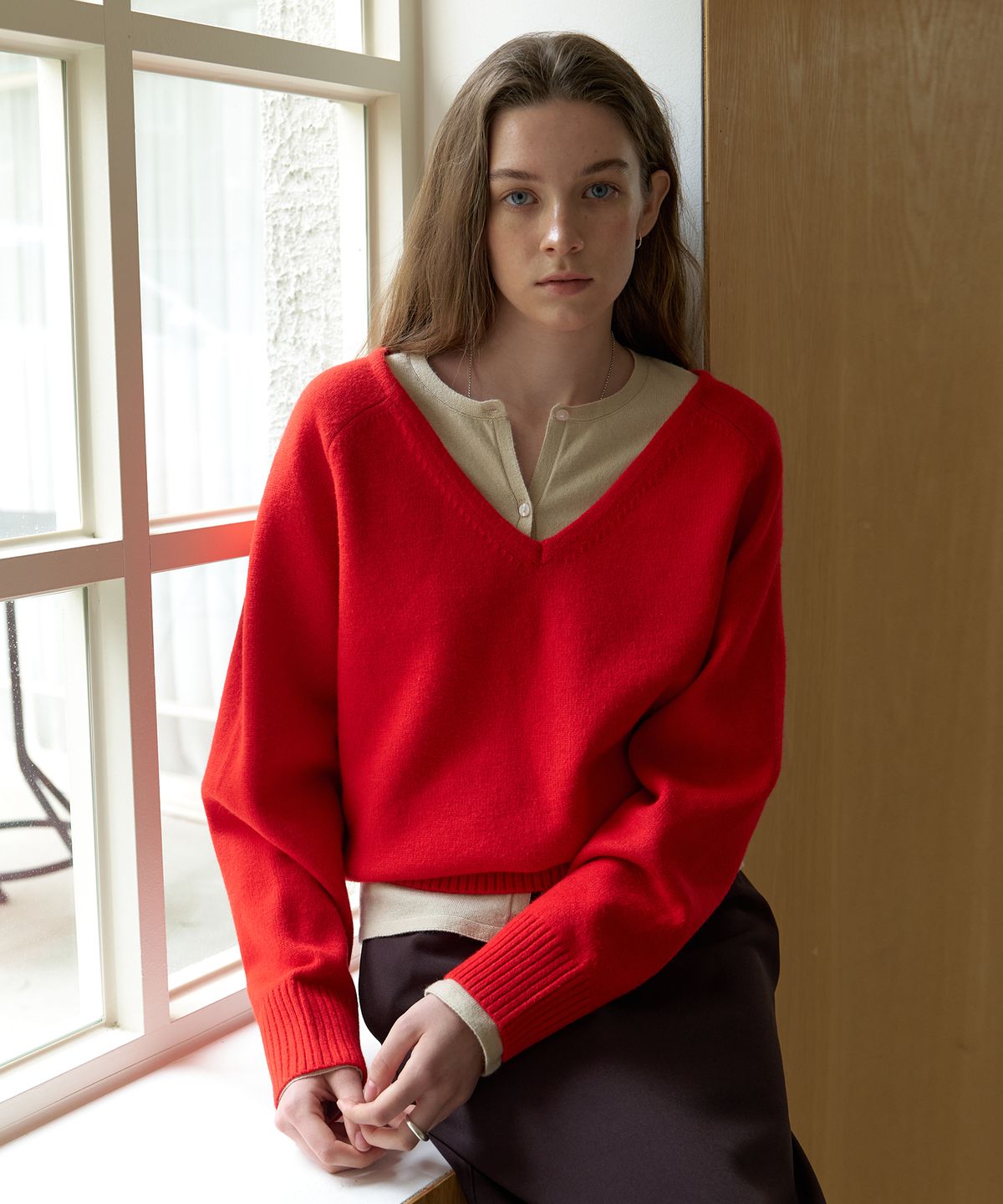 어몽(AMONG) A V-NECK OVERSIZED MUFFLER KNIT SET_RED