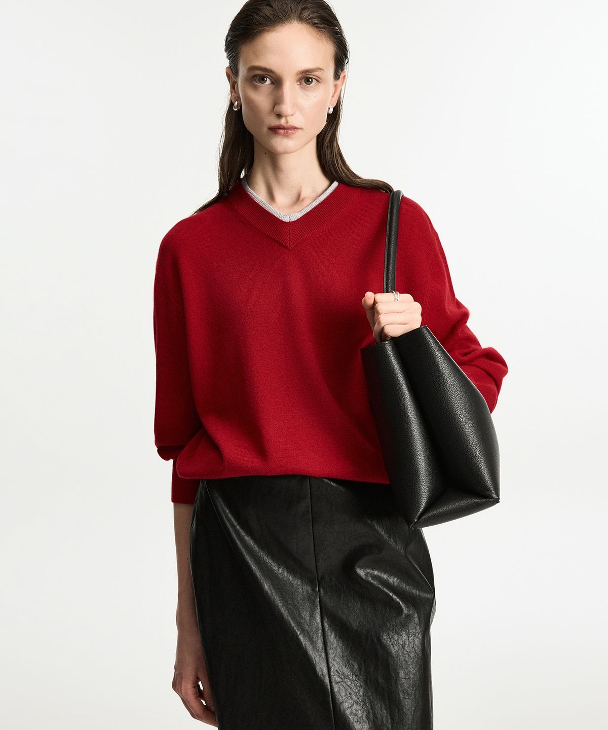 티엔지티 우먼(TNGT WOMAN) W Layered V-Neck Knit Top (Red) TNSW6F108R2